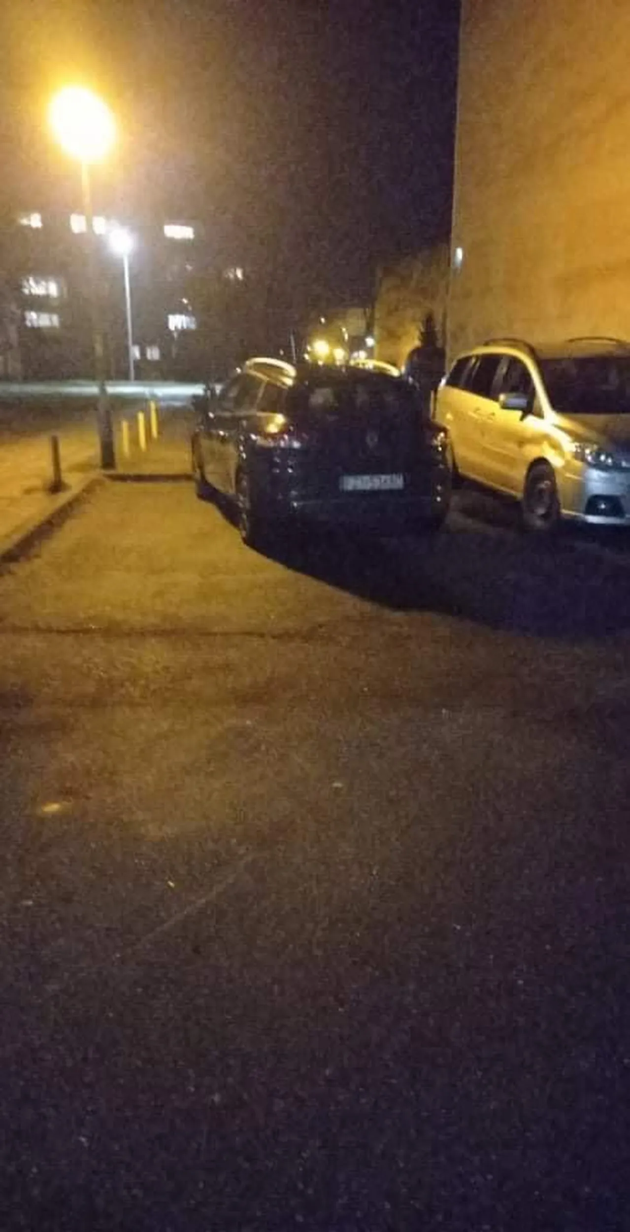 Kobieto naucz sie parkowac