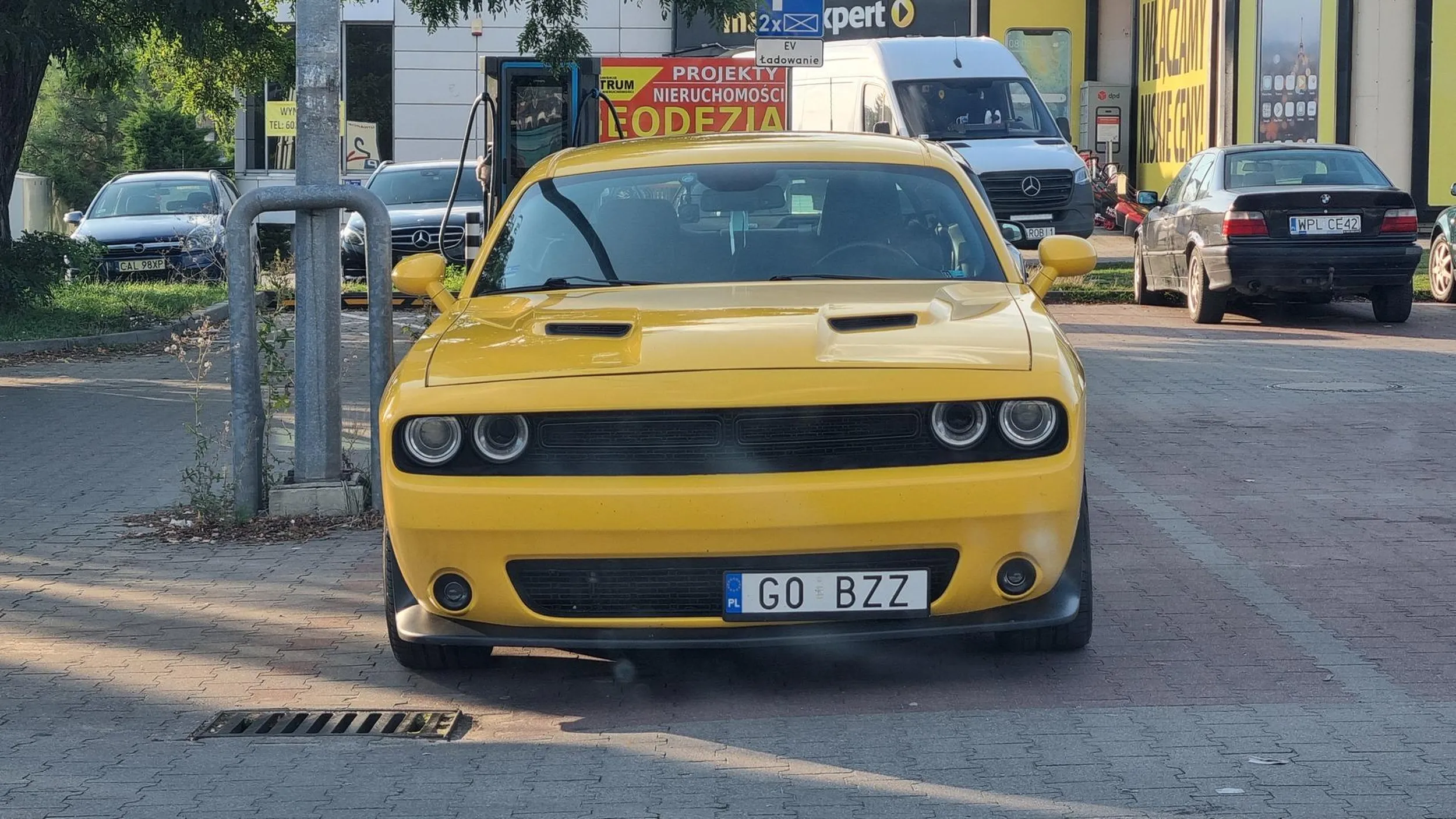 FAJNY DODGE POZDRO Z ALEKSANDROWA