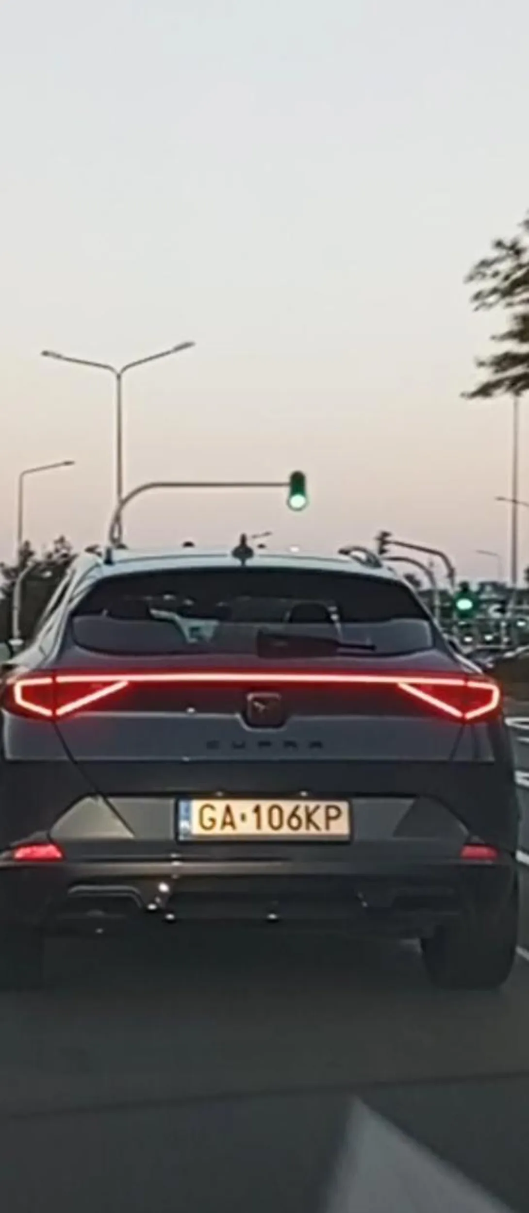 Naucz się babo jeździć i nie wymuszac