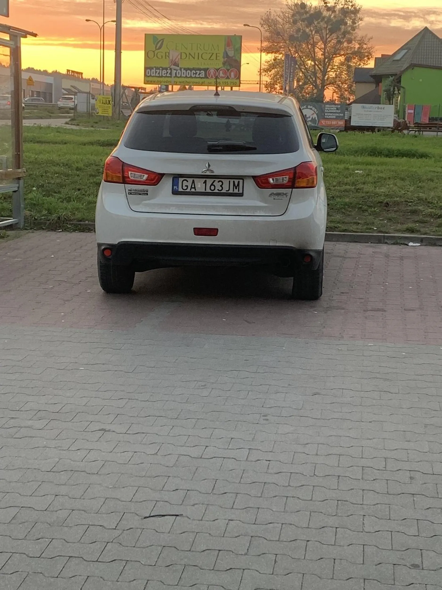 Proszę nauczyć się parkować