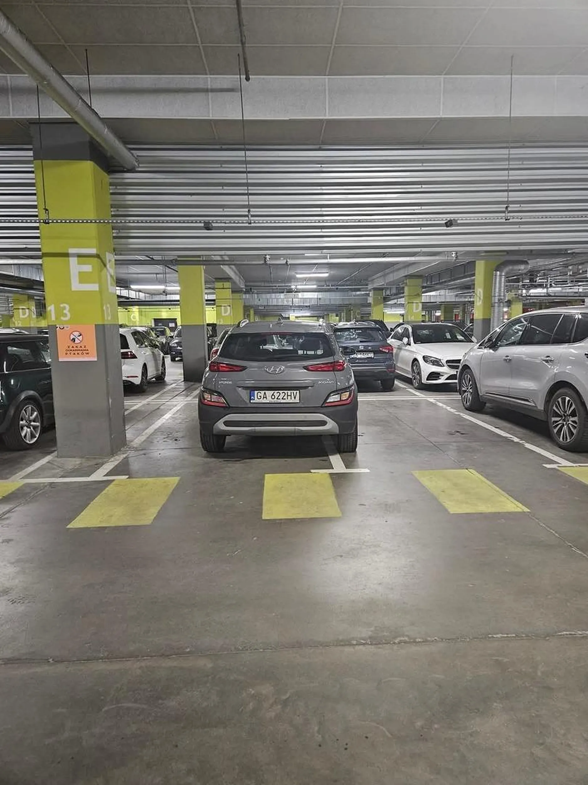 Tu nie ma wytłumaczenia, że ktoś wcześniej źle zaparkował...