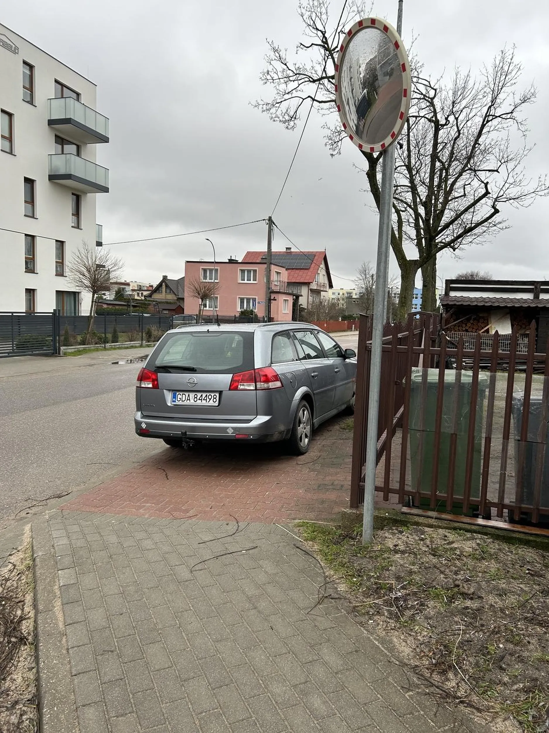 A na parkingu obok od groma miejsc  :)