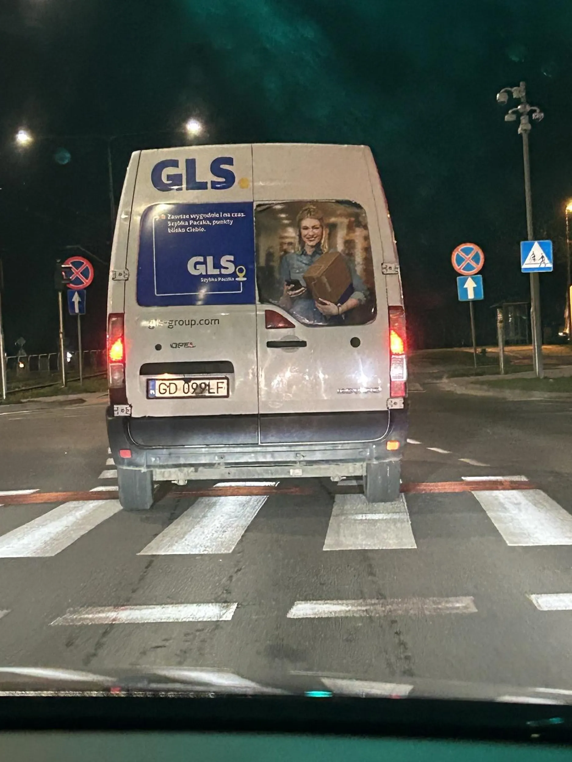 Najszybszy kurier północnej Polski. U niego licznik na 50 km/h dopiero się zaczyna