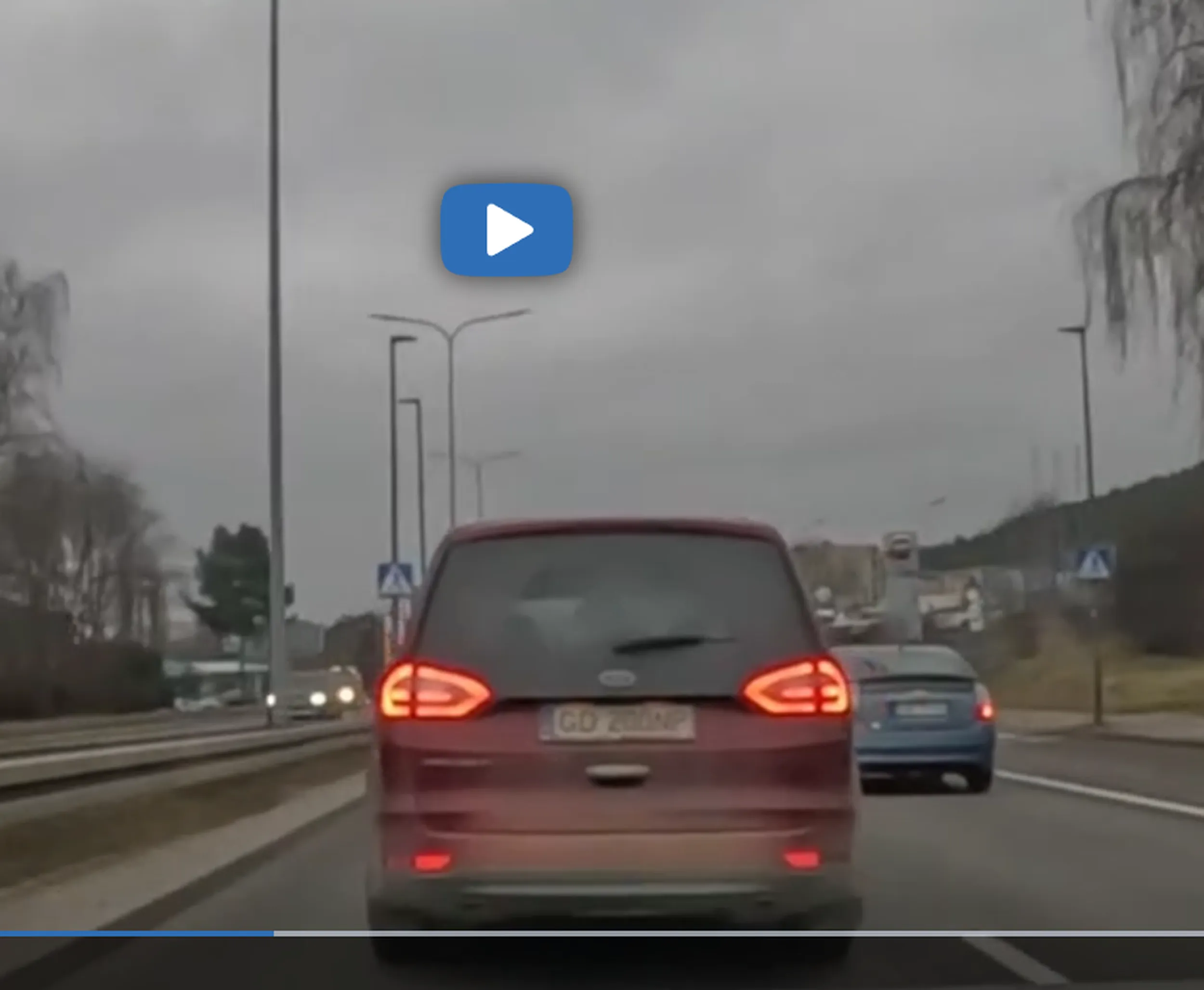 Zamulacz lewego pasa. https://www.trojmiasto.pl/raport/Gdy-myslisz-ze-jestes-krolem-na-drodze-rt398017.html