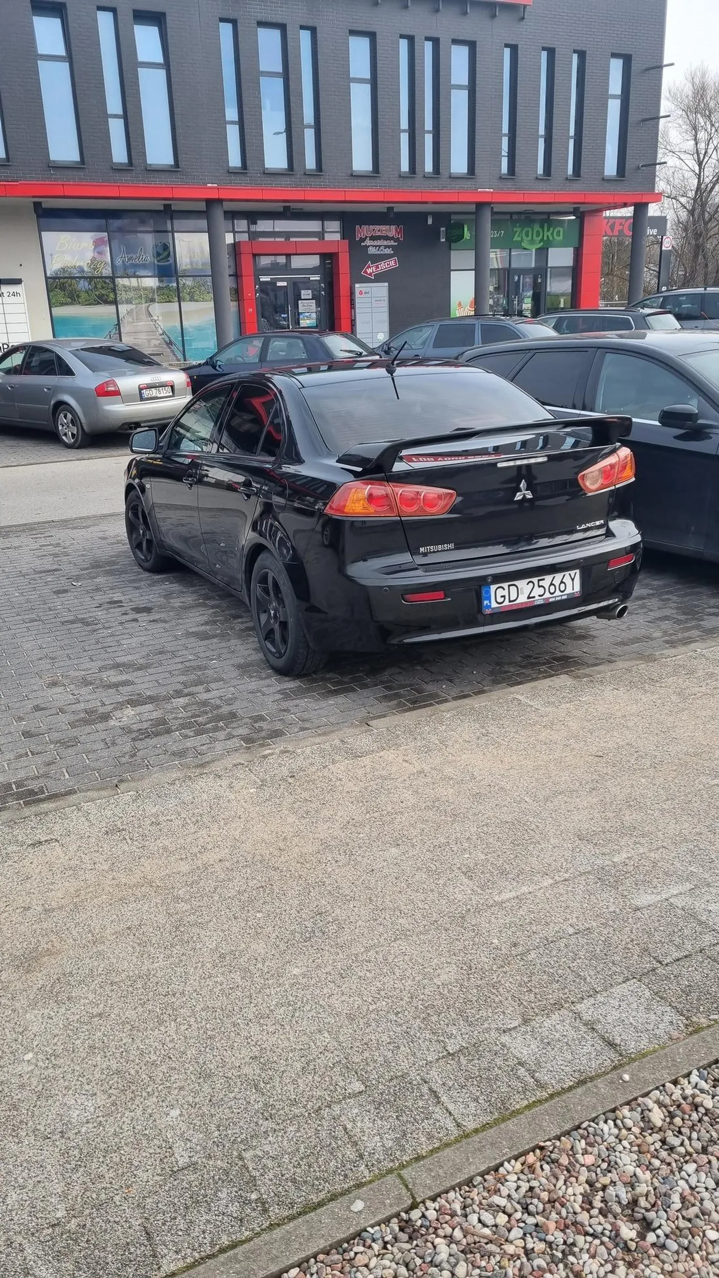 Ładne  Mitsubishi Lancer