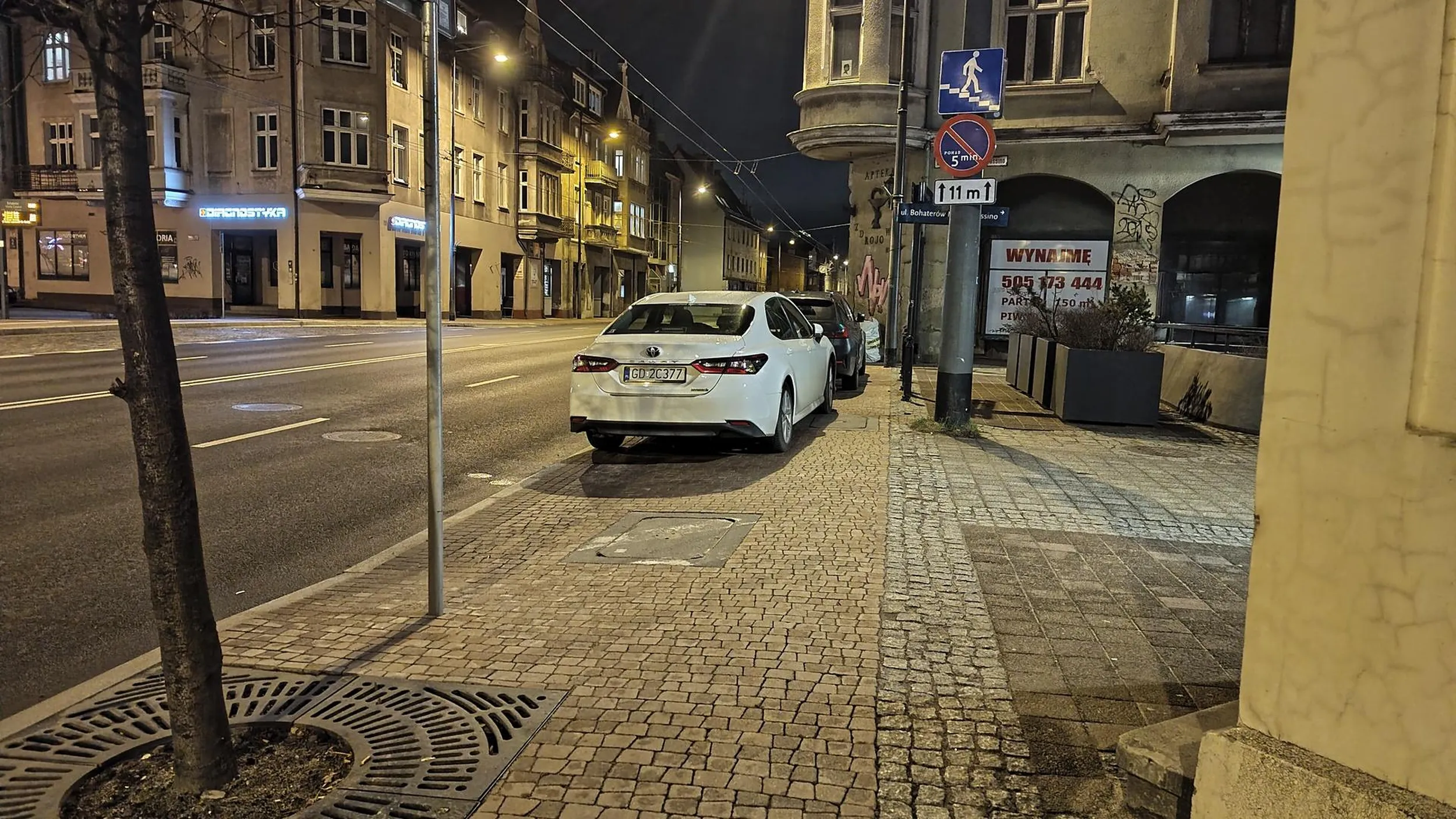 Piękne zastawianie przejazdu....