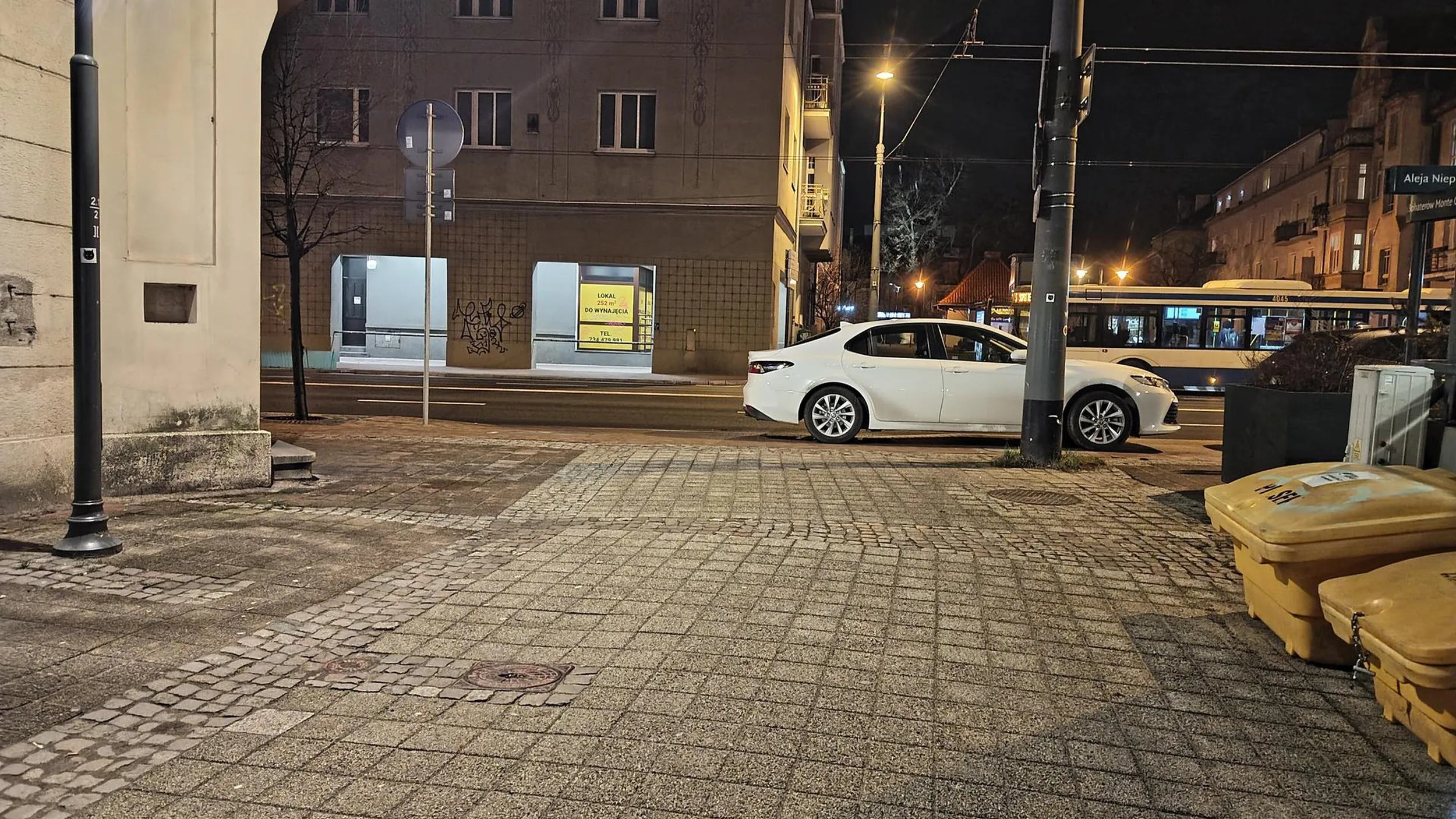 Piękne zastawianie przejazdu....