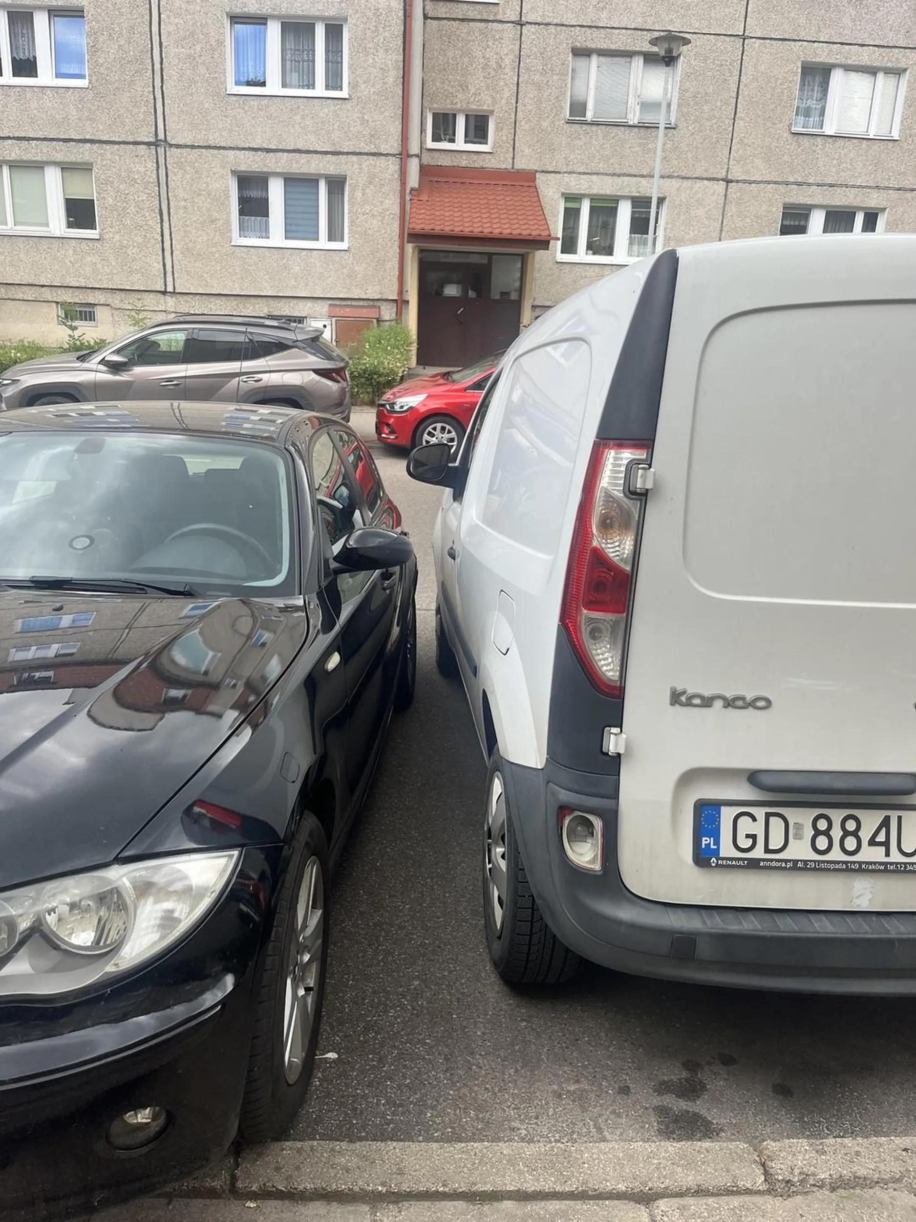 Zastawił mi samochód