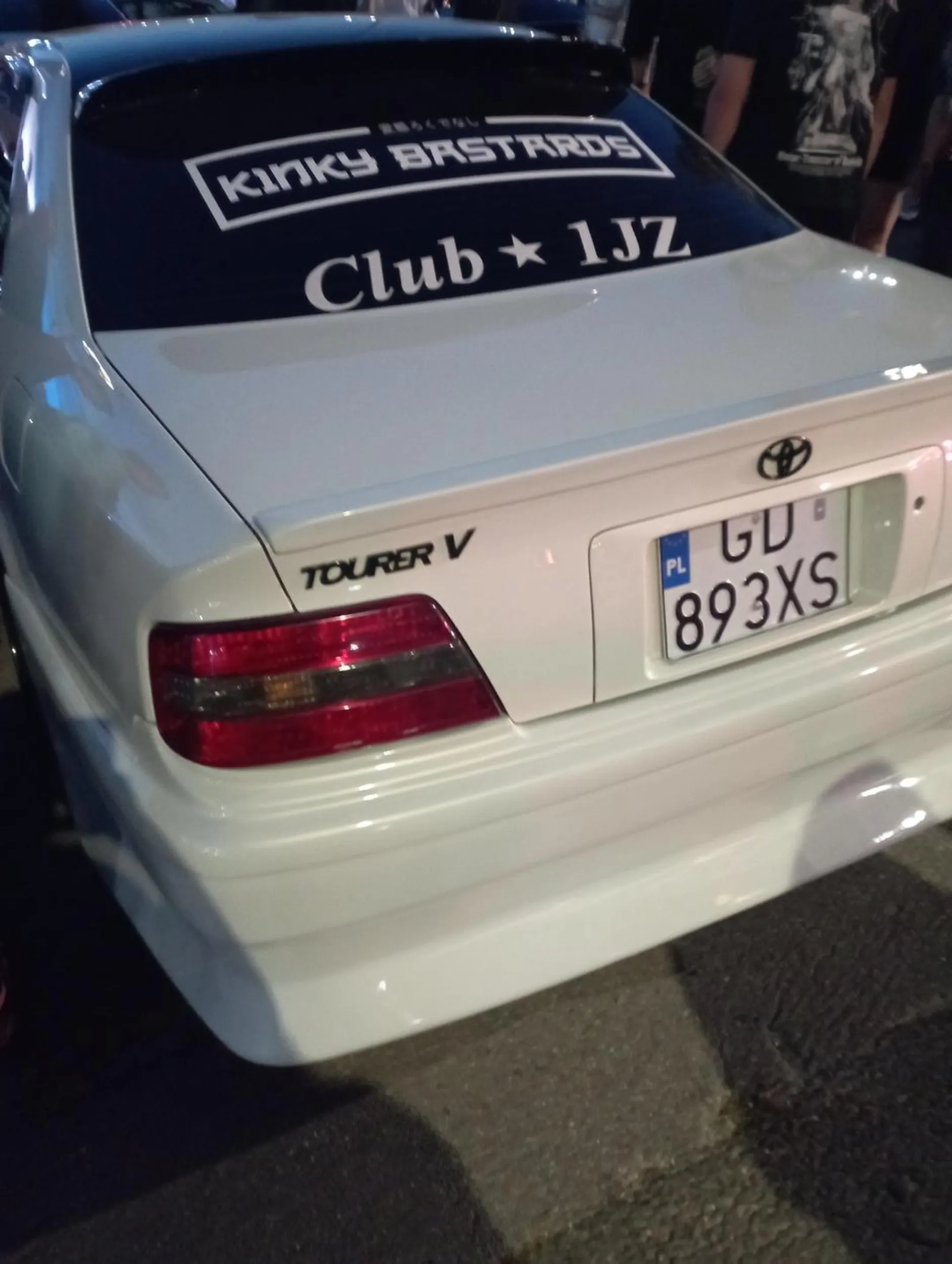 Zajebista toyota pozdro