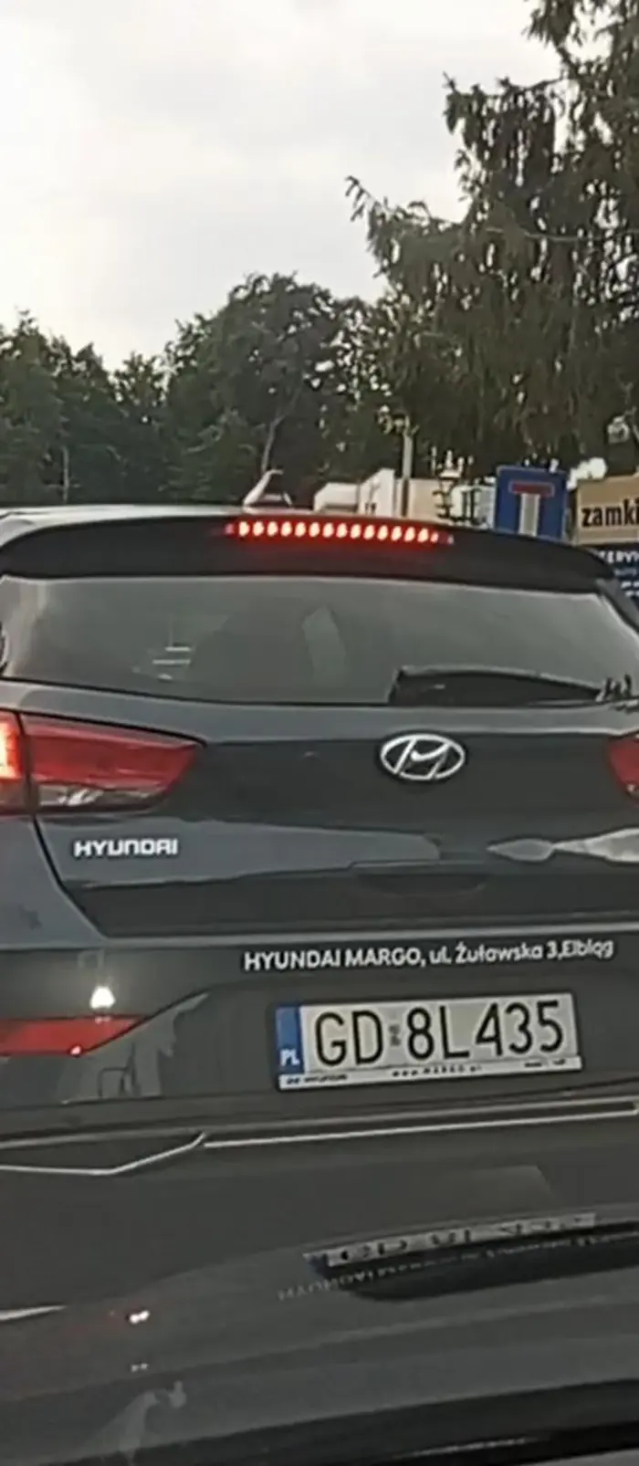 Stary pajac co nie umie jeździć