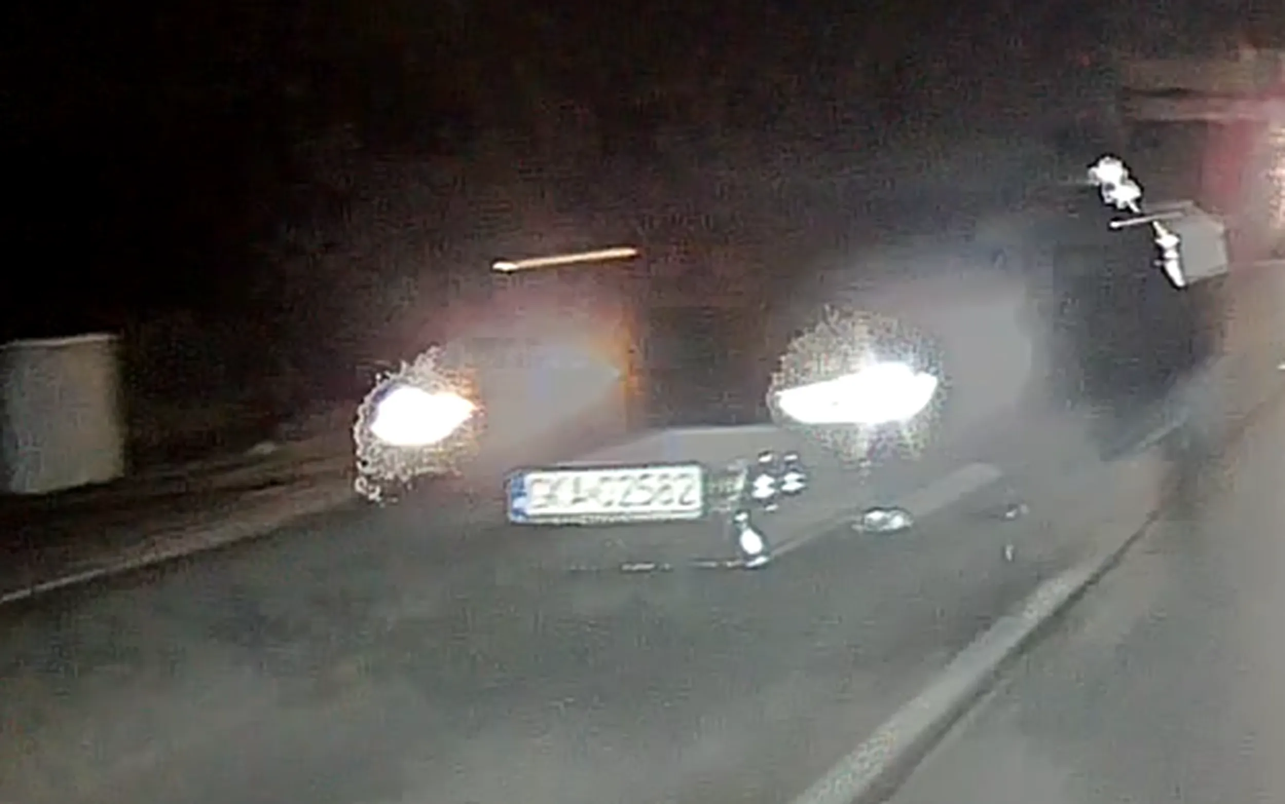 Kretyn wyprzedza na zakręcie prosto na czołówkę!!!