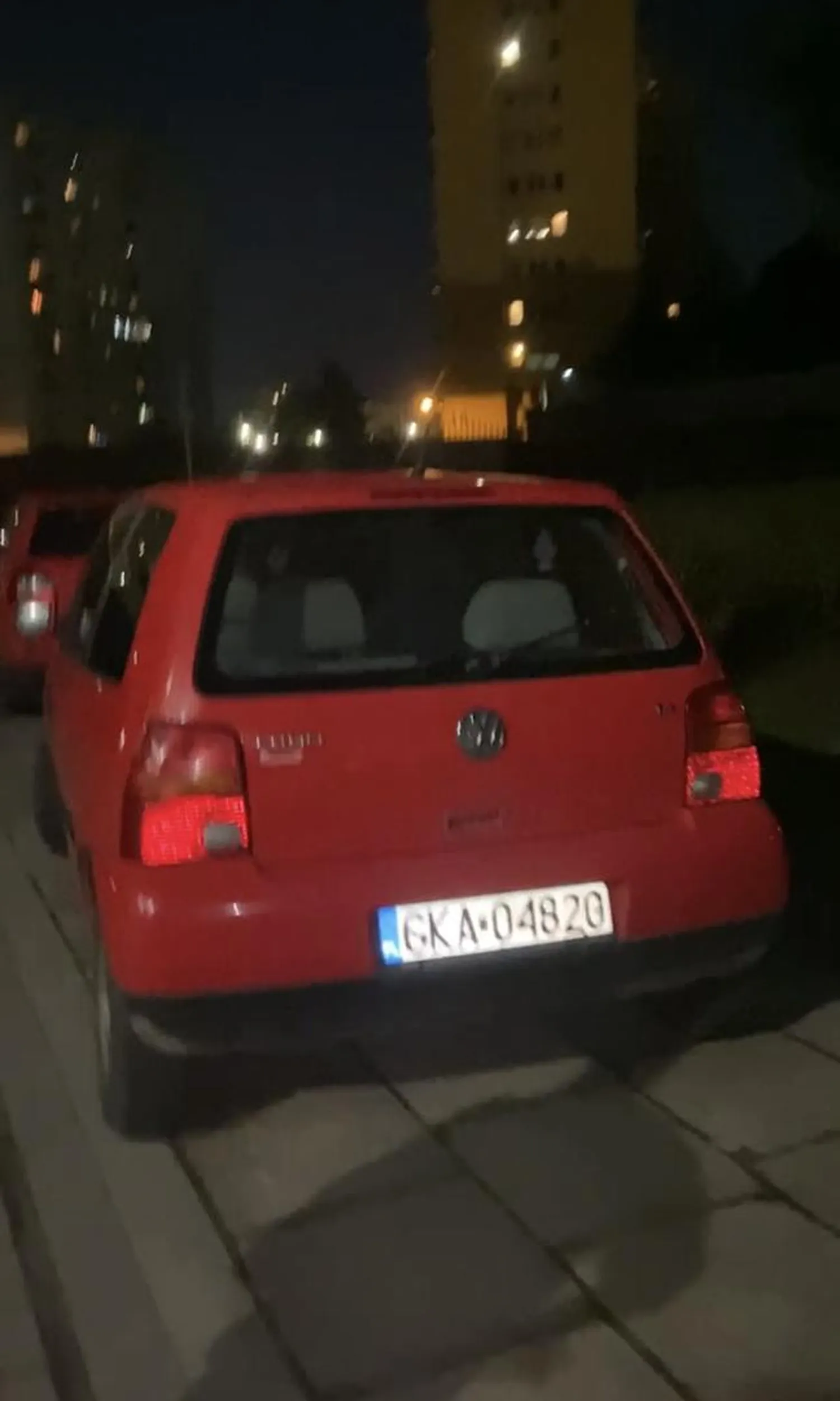 Kretynka z Lupo, zastawila przejazd nie pozdrawiam