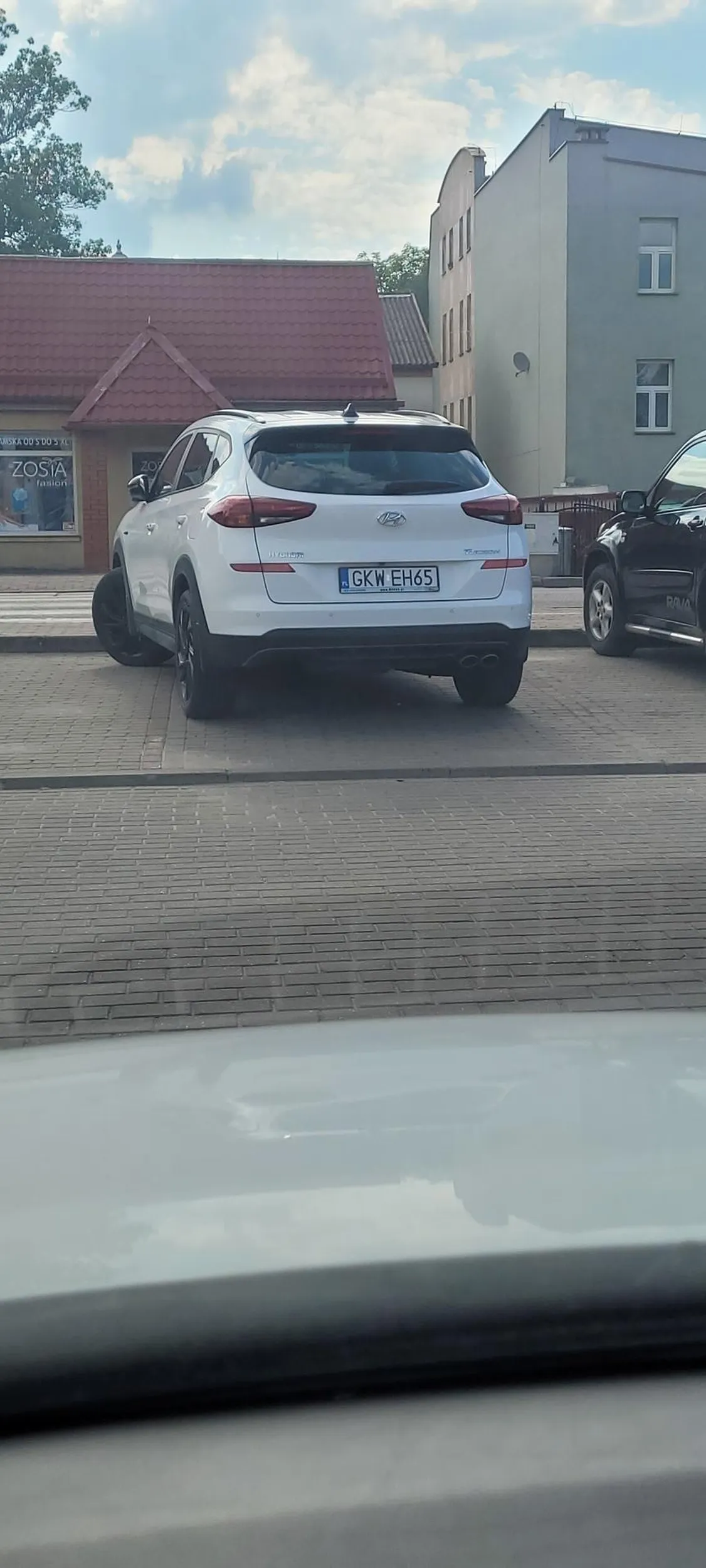 Pozdrawiam srodkowym palcem kierowce, ktory wygral prawko w chipsach .I.