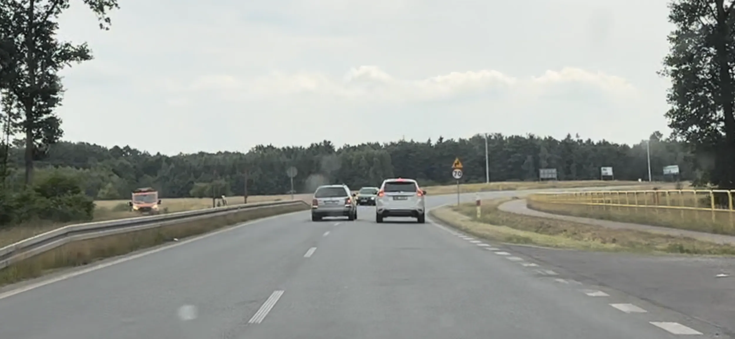 Zjeb. Do utylizacji zanim kogoś zabije.