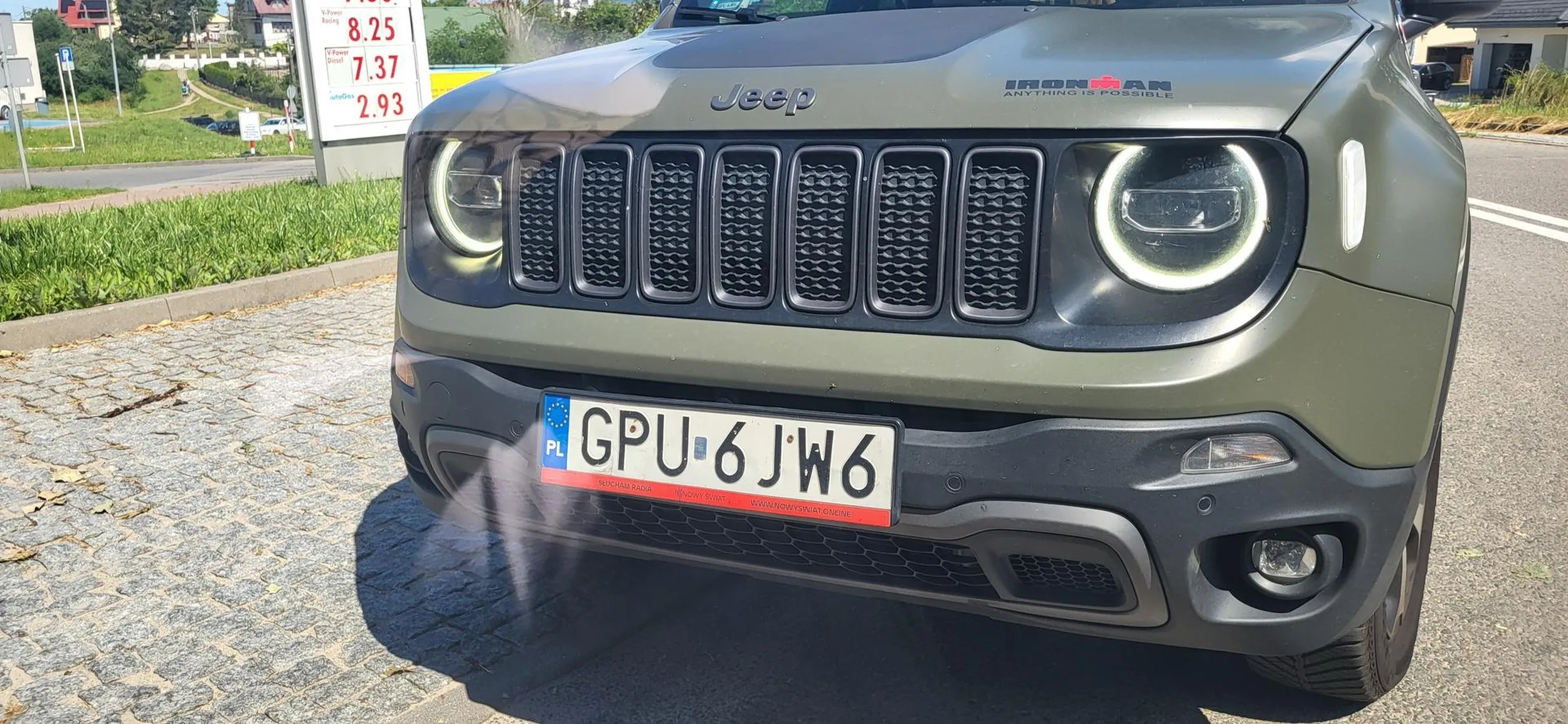 Kierowco!!!  pamiętaj jak jedzie karetka na sygnale to USTĘPUJEMY!!!!!!