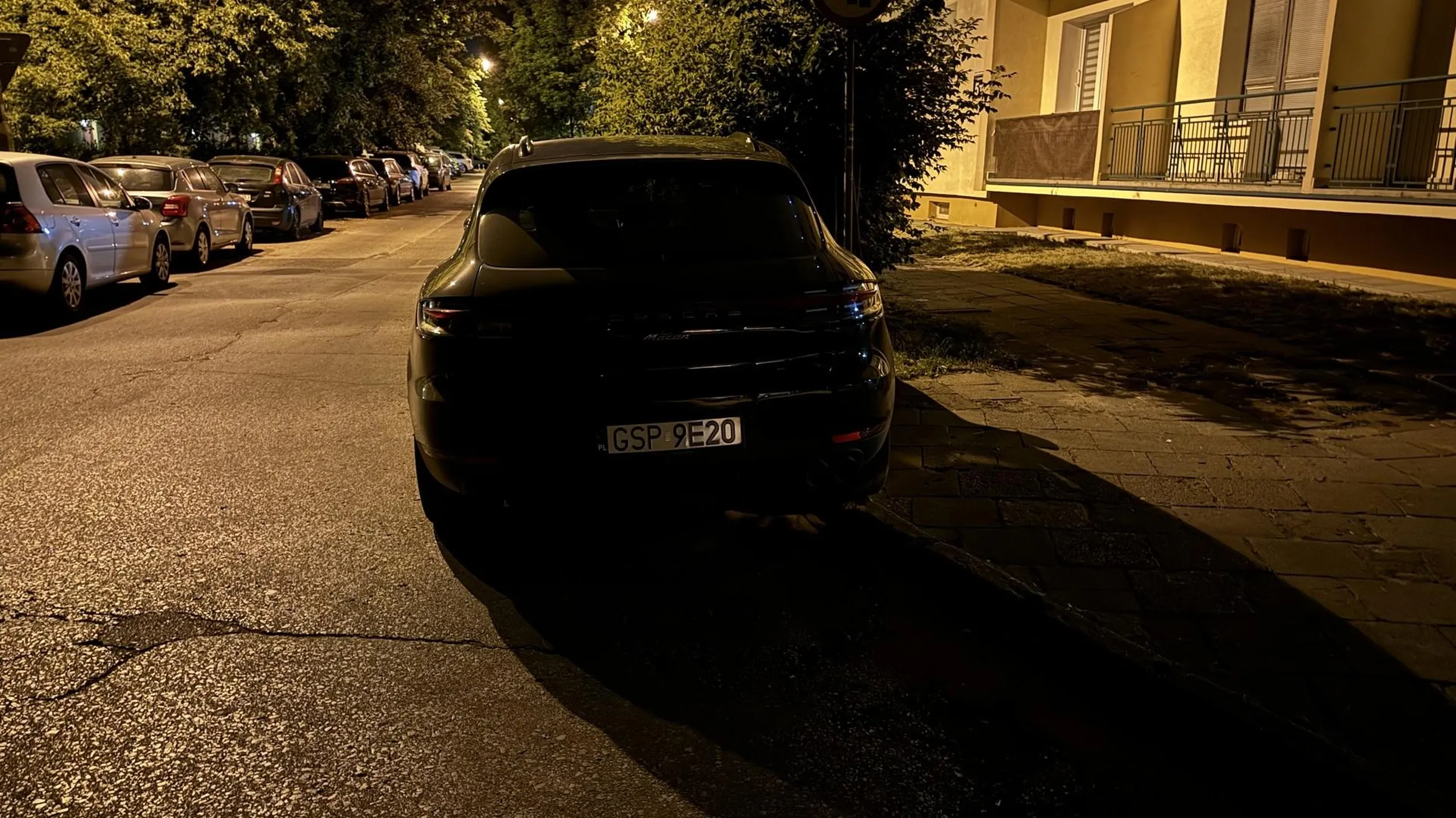 Parkowanie na skrzyżowaniu