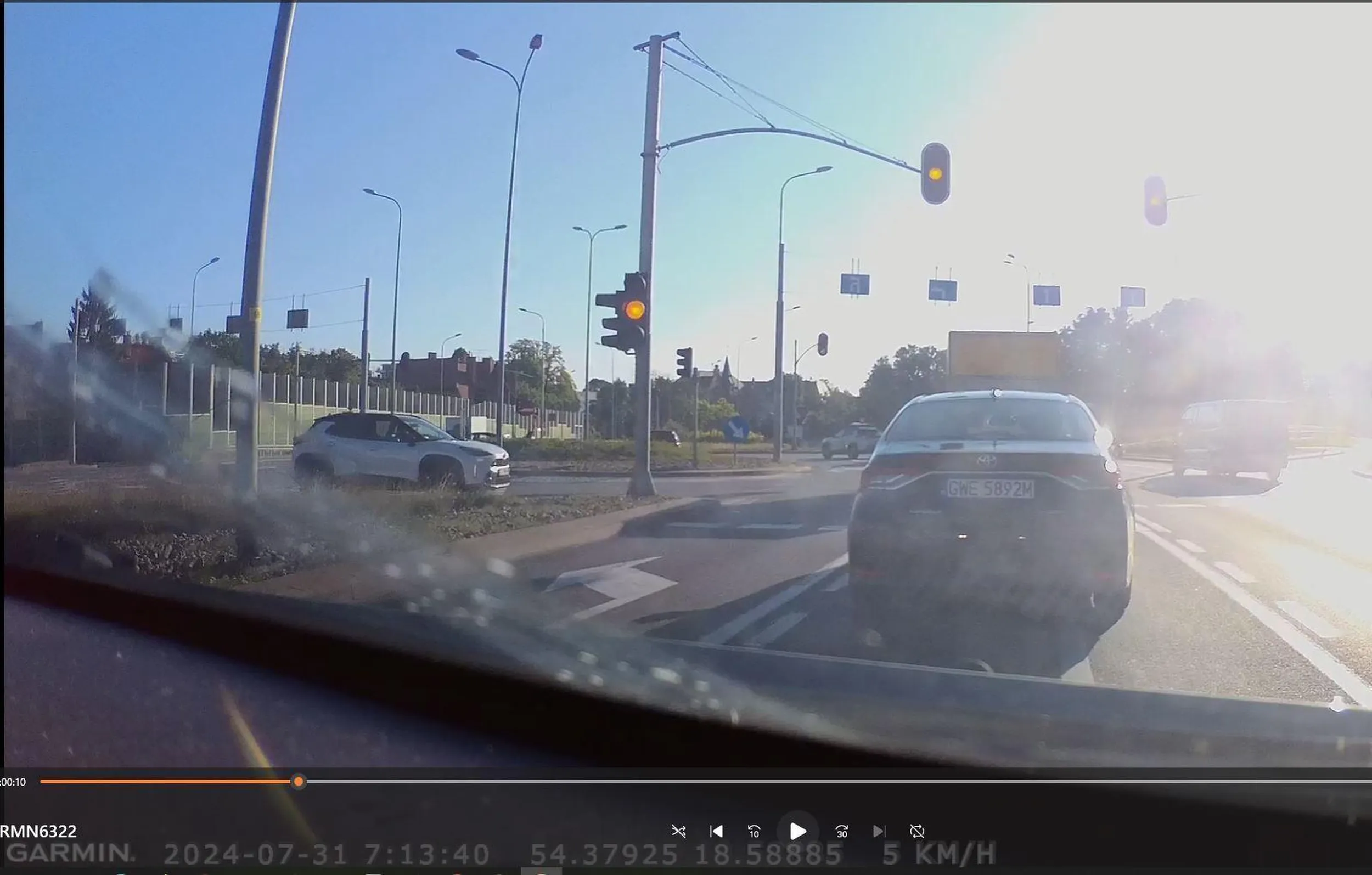 1144: Groźby karalne.