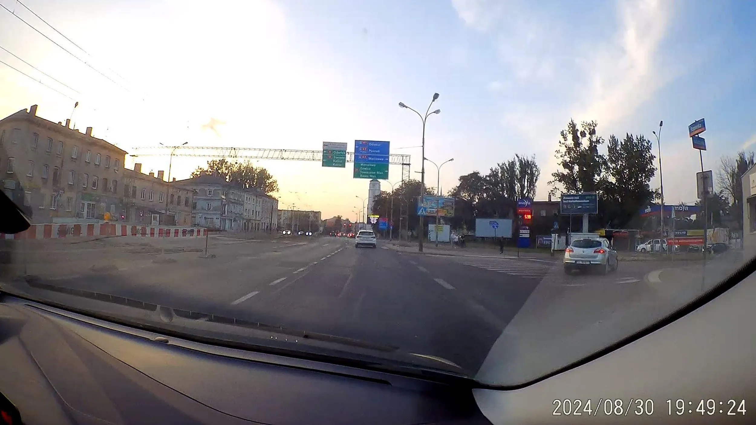 wyprzedzanie przed przejściem dla pieszych