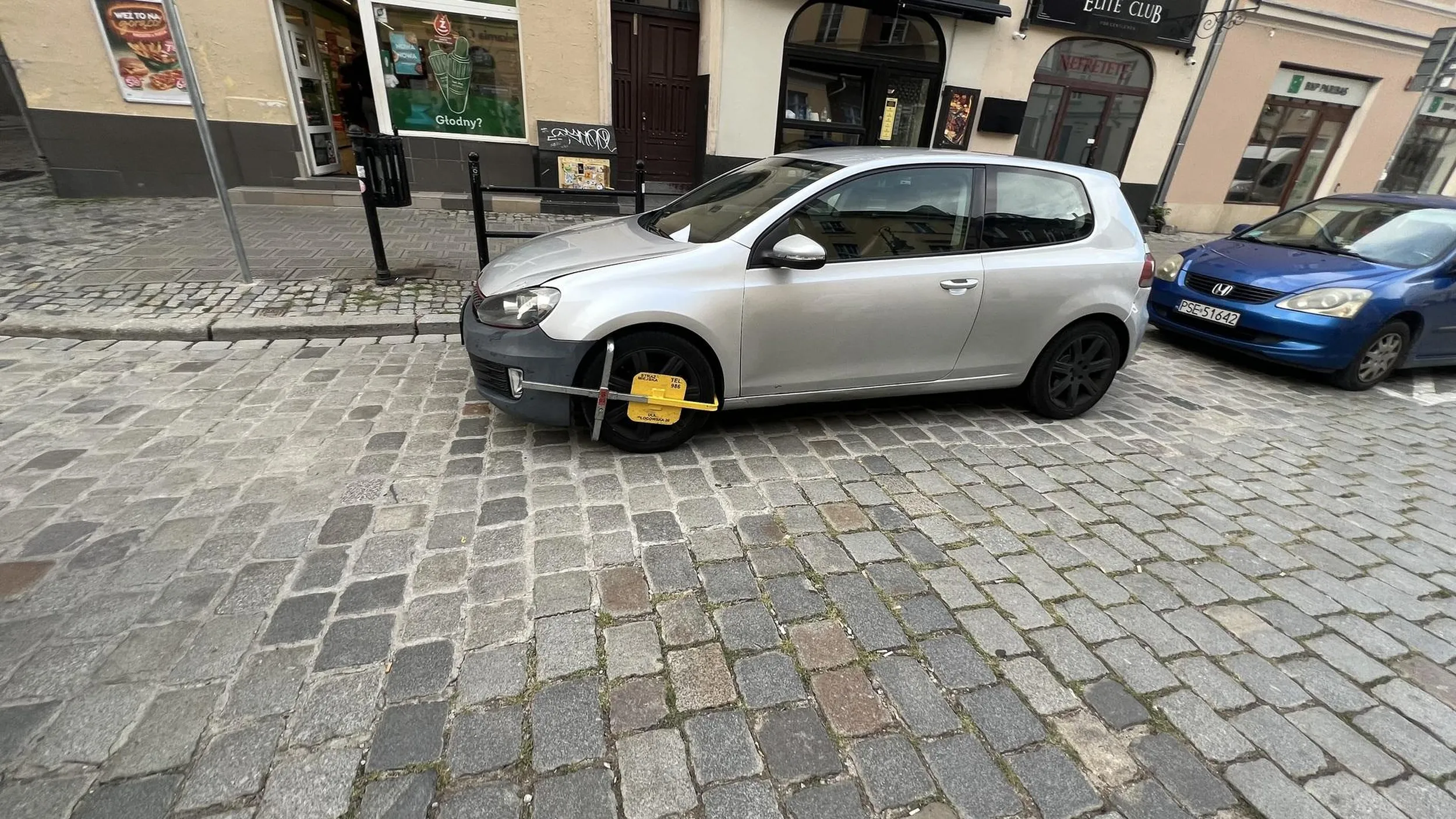 Parkować nadal nie umie