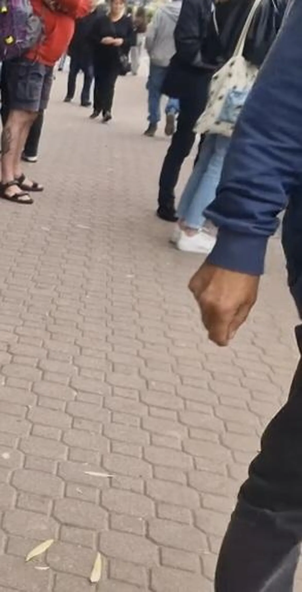 jakiś nerwowy ten kierowca rpk, kazał mi wypierdalać i groził pobiciem bo nagrywałem autobus