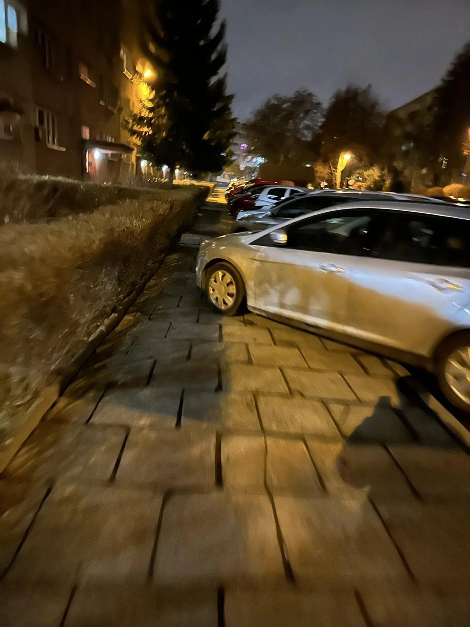 Głębiej. Zmieścisz się.