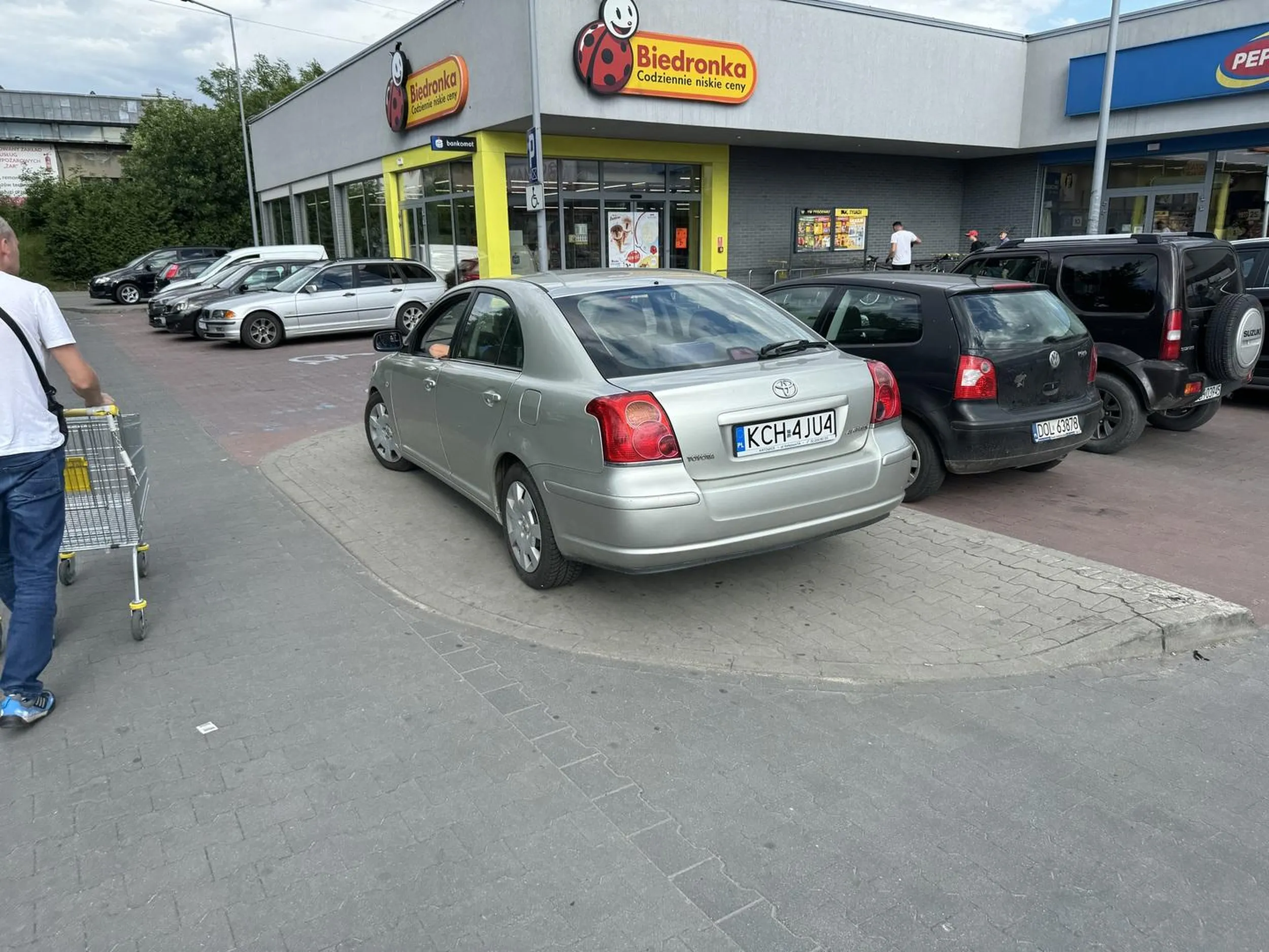 Następnym razem wjedź do sklepu.