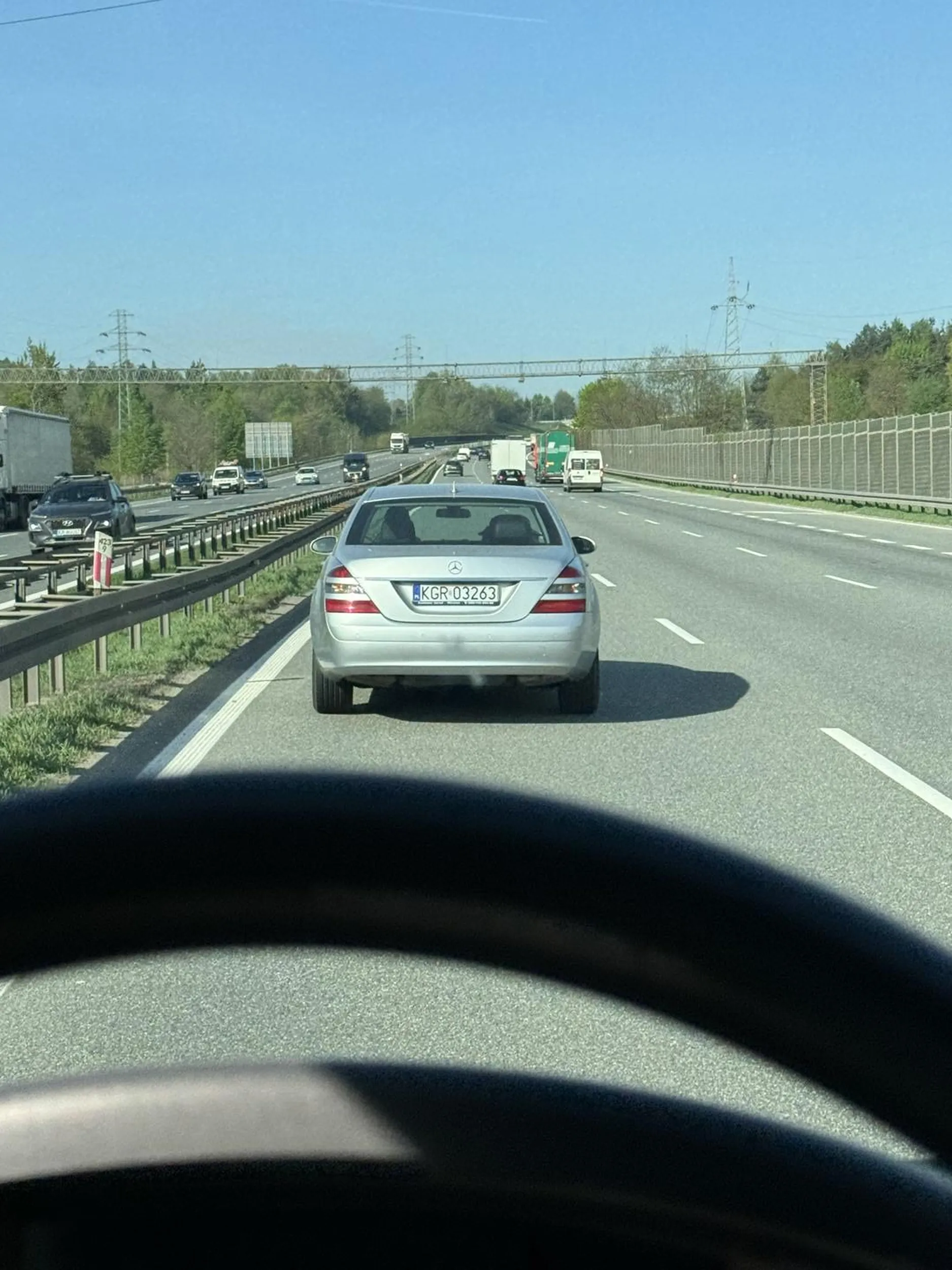 Blokuje lewy pas na tempomacie stary dziad