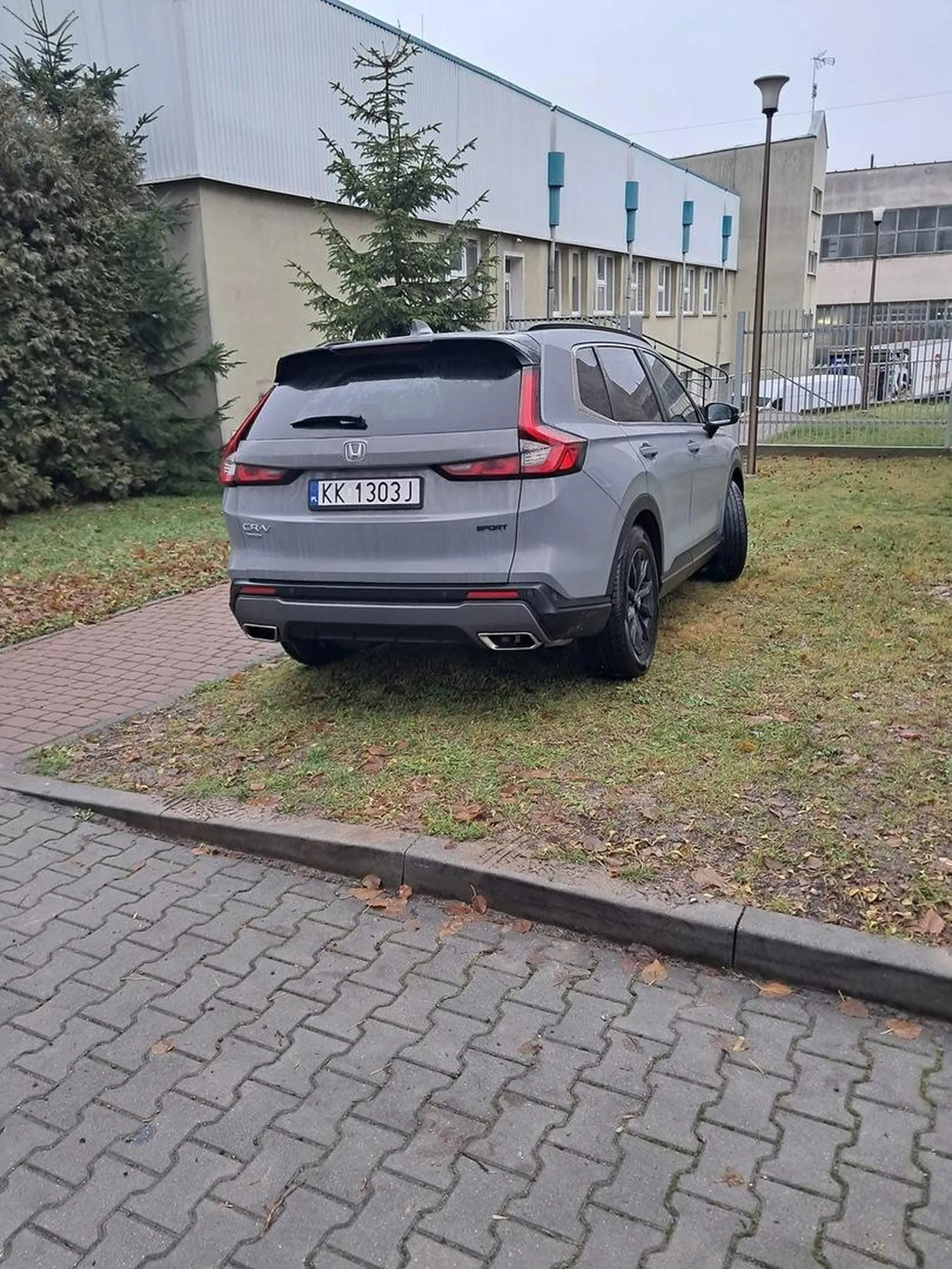 Kierowca wymaga pilnej konsultacji okulistycznej