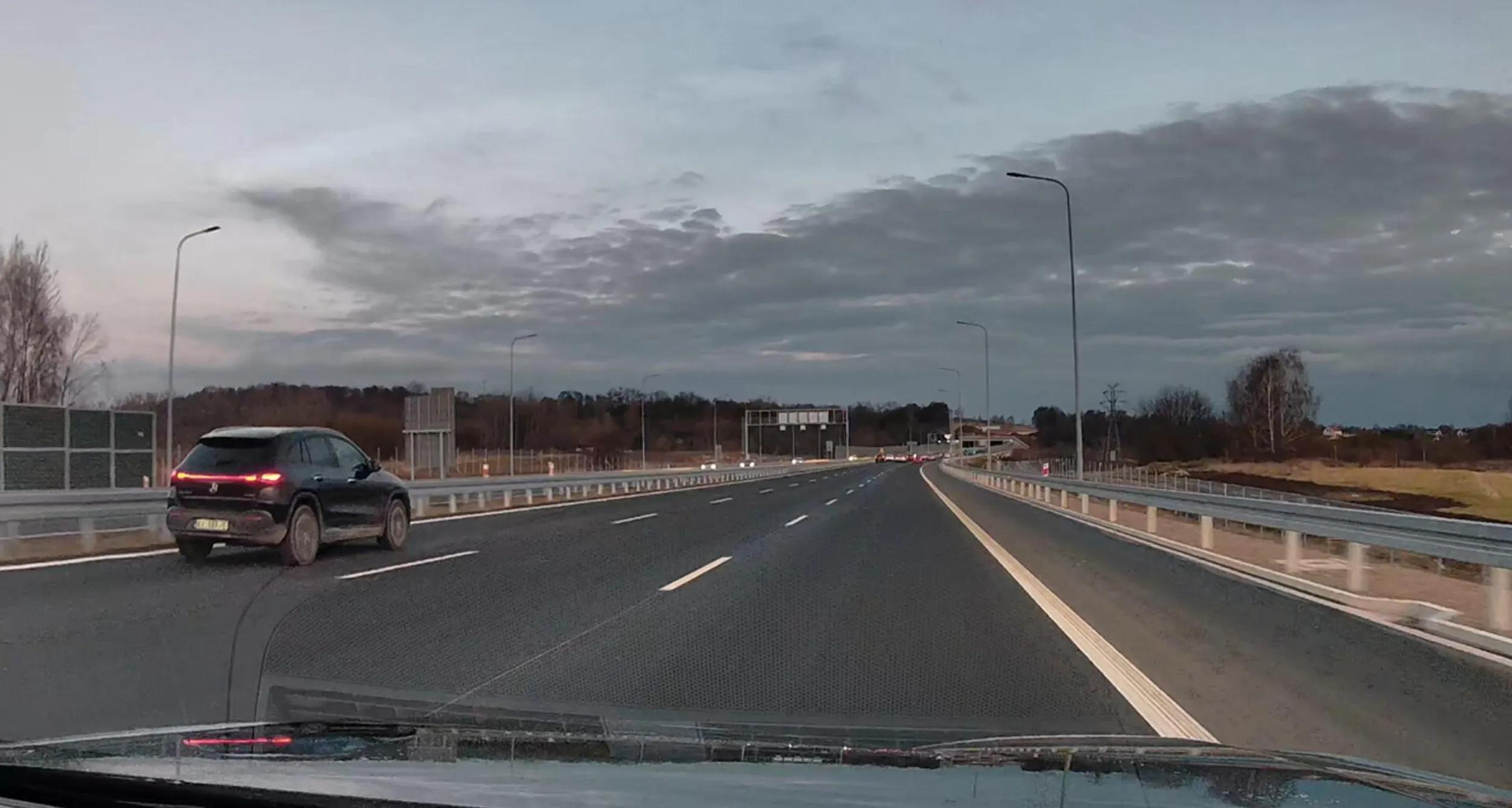 Nawet i trzy pasy to mało, dla krakowskich mistrzów lewego pasa. Lewy pas na zawsze w ich serduszkach.