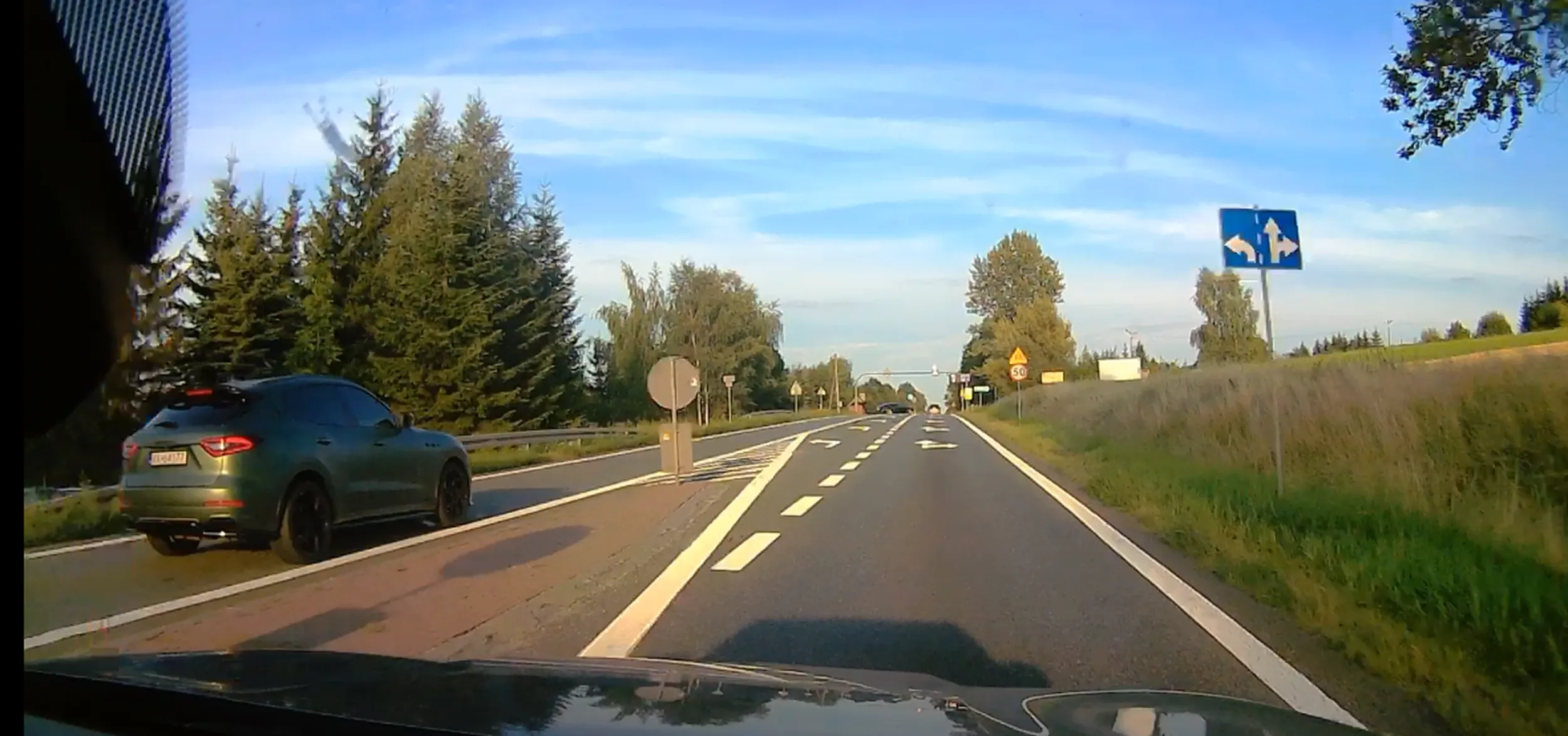 Nie chcę źle wróżyć ale naciesz się autem bo masz mało czasu. Twój komentarz "sklej pizde" przekonał mnie aby działać w temacie. Myślę że już pora kupić bilet miesięczny.