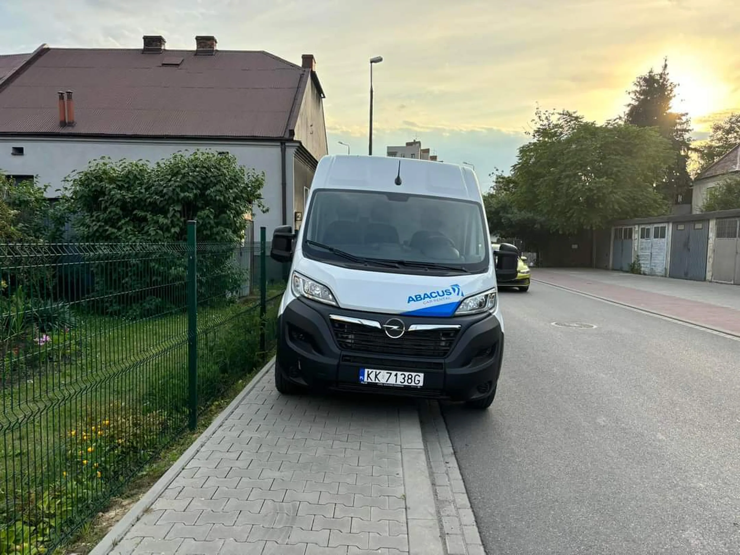 mózgu nie stwierdzono, stanął se na chodniku na kilka godzin