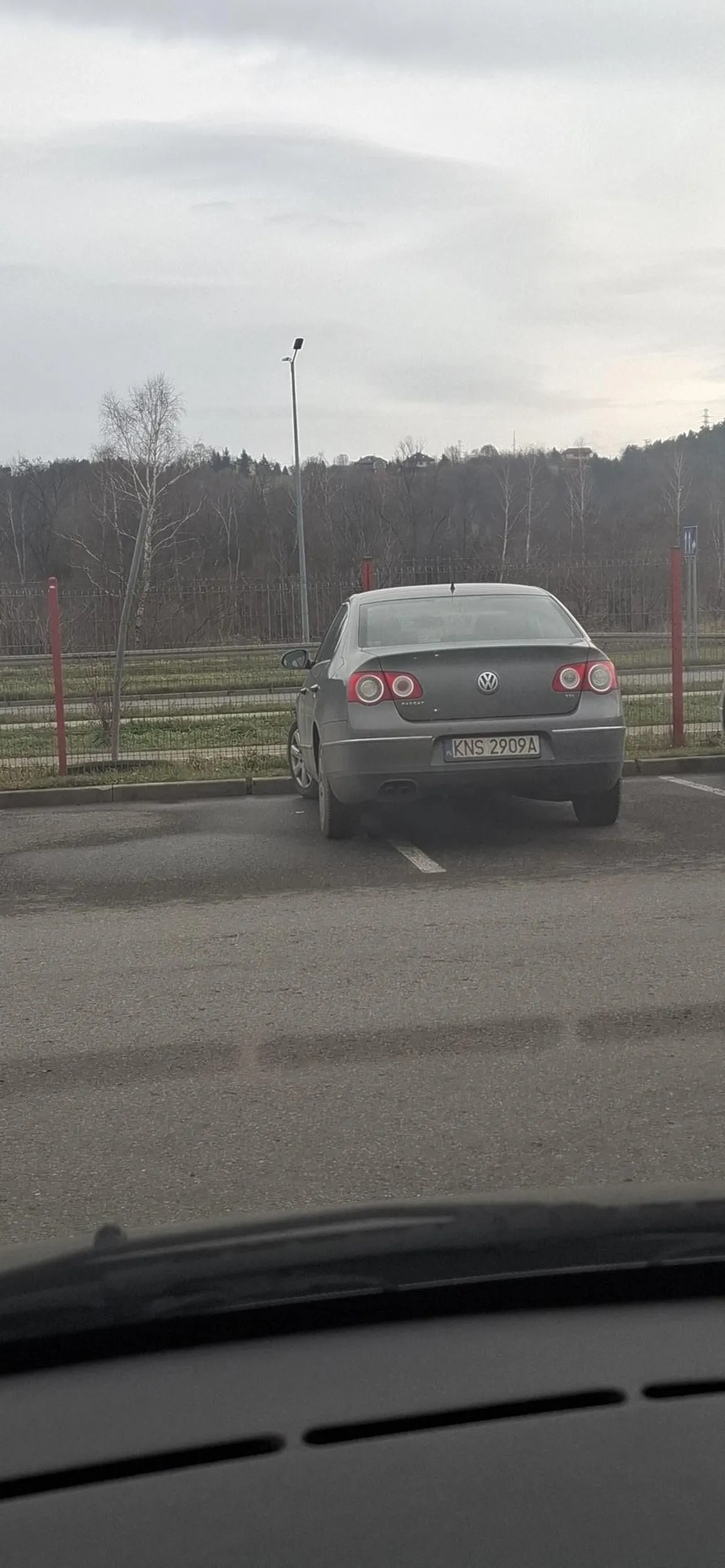 Beznadziejne parkowanie. Nie polecam