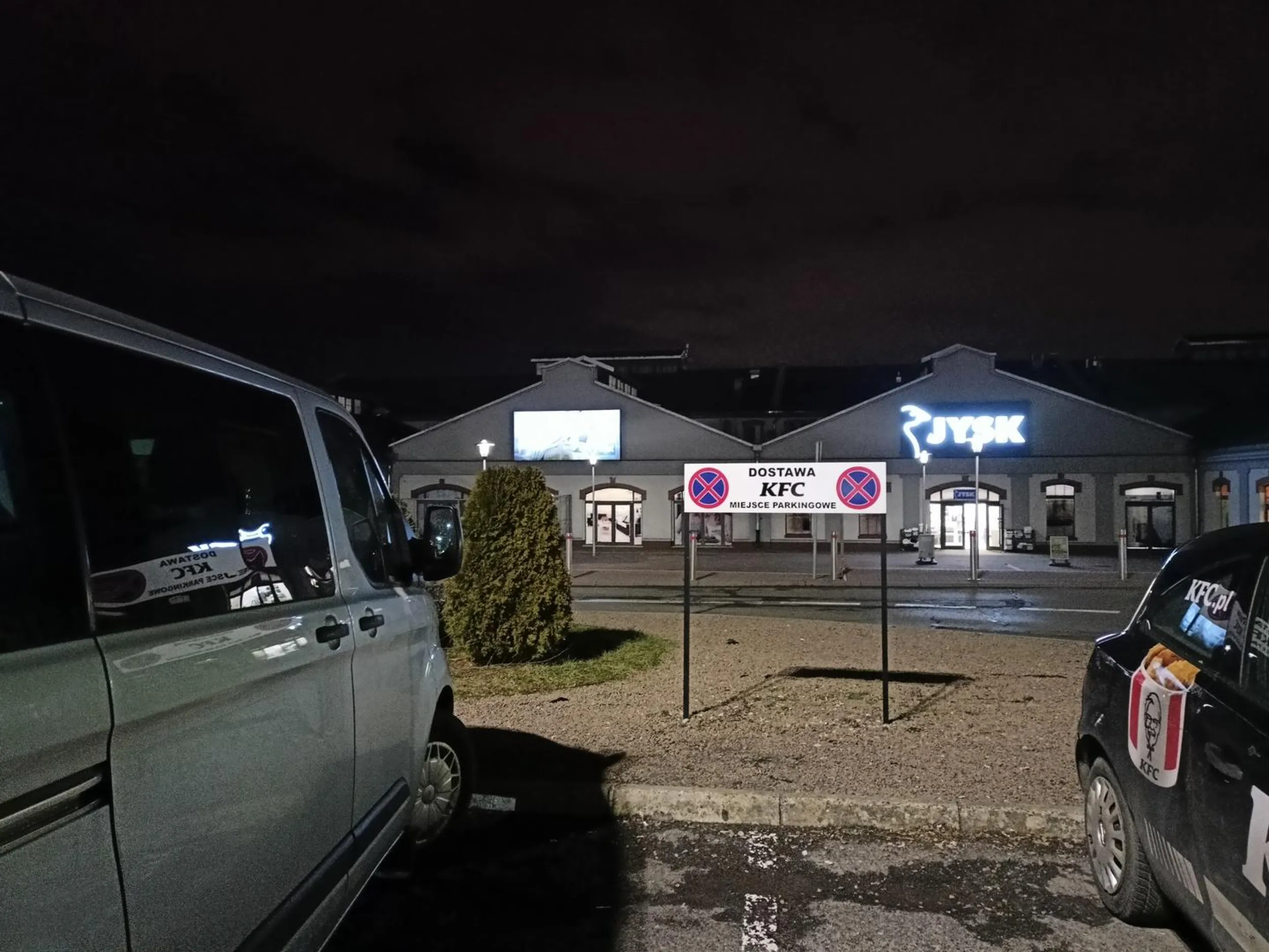 Stanął na miejscu dla dostawców