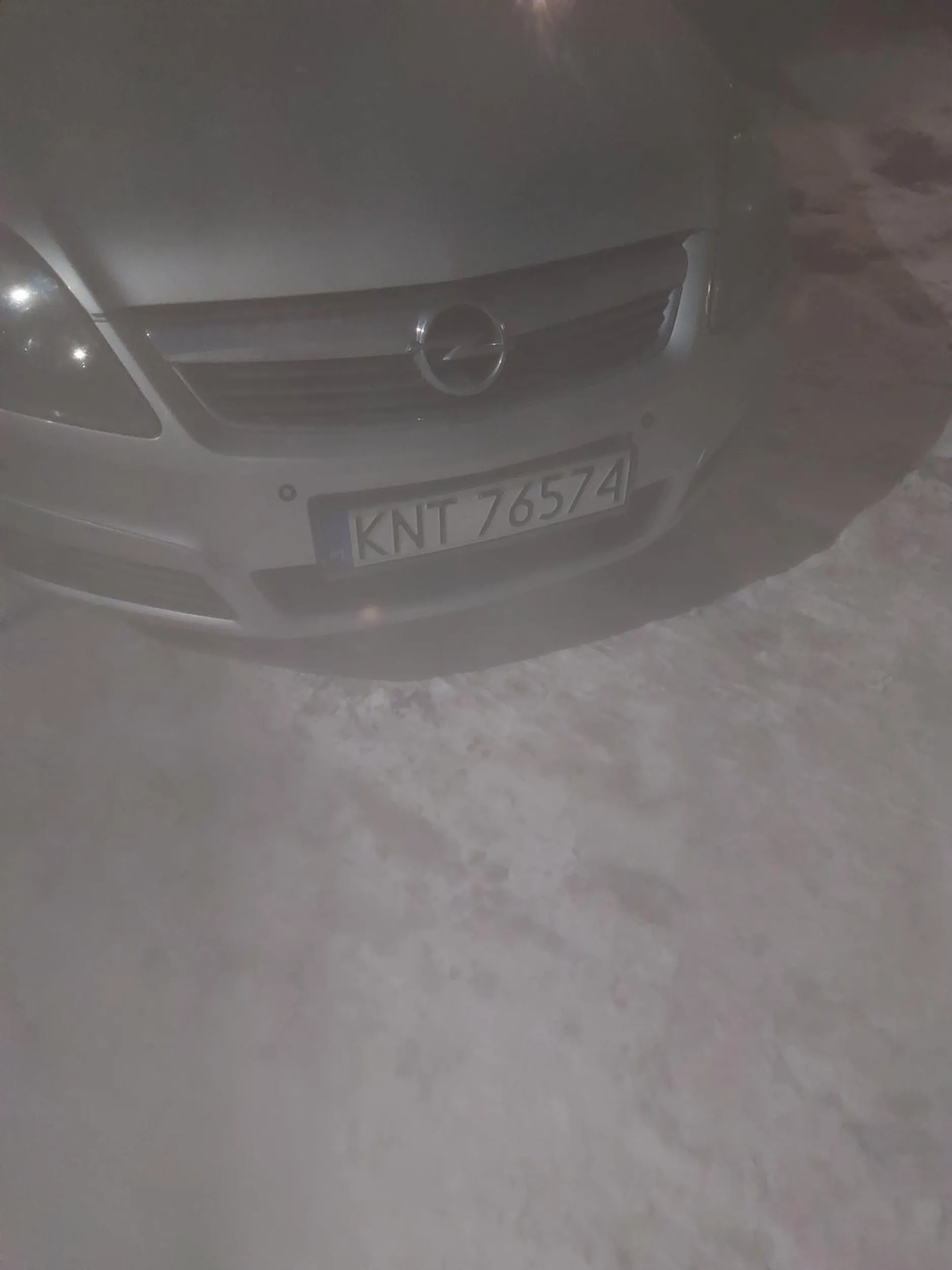 Obsługa baru meta seta galareta którzy cichaczem wyprowadzają dziecko z lokalu po 21.00 po interwencji obywatelskiej ze Pań z dzieckiem jest pijany w barze