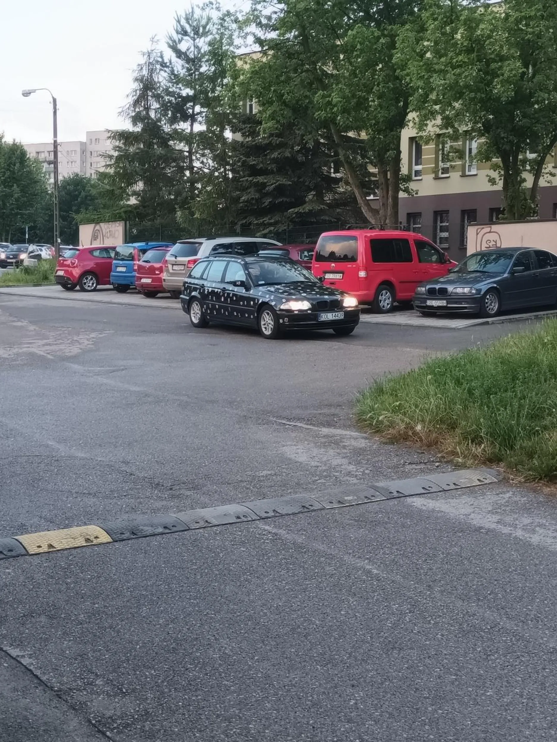 Bardzo ładny samochód pozdrawiam z rodzinką