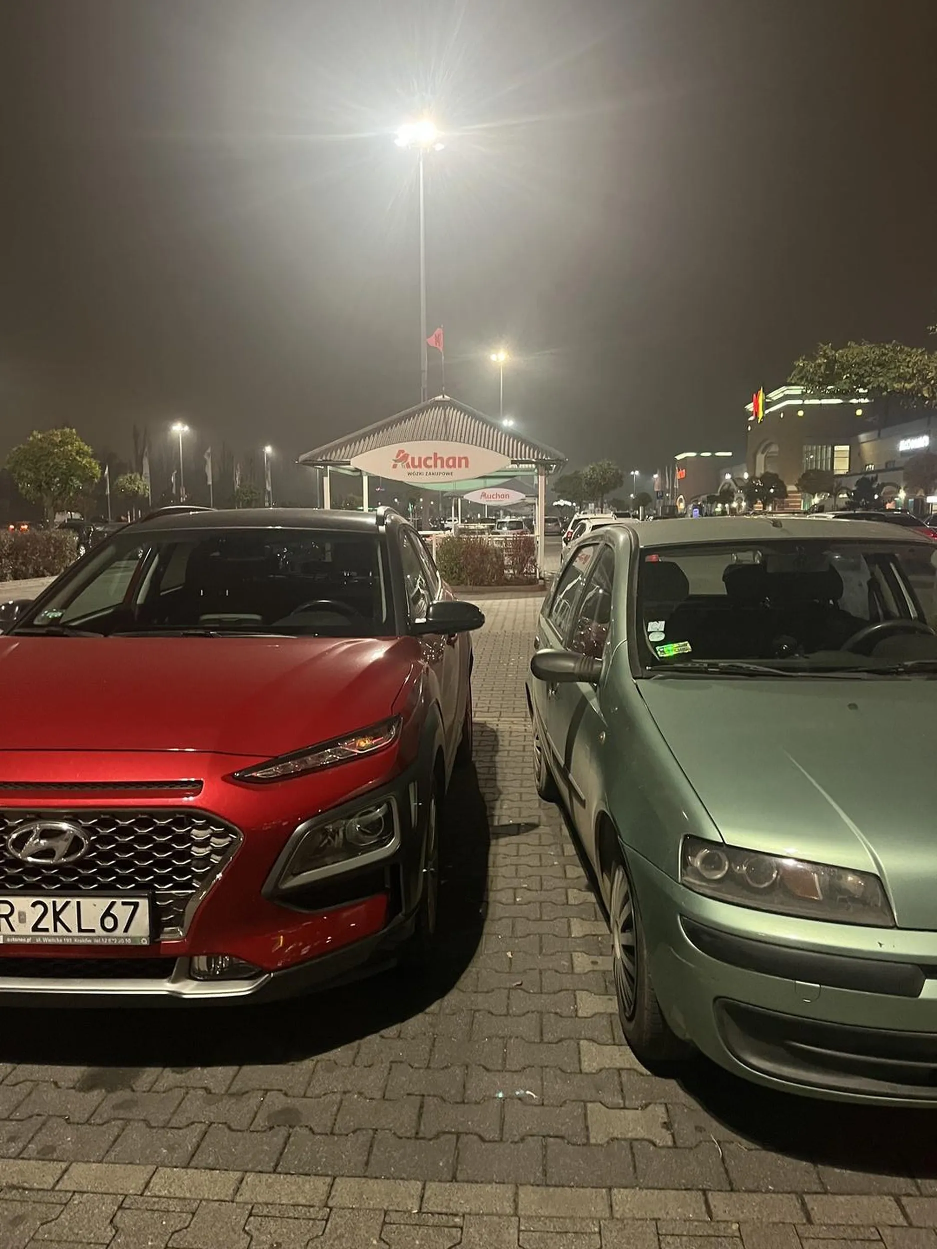 Kierowca parkuje jak niepełnosprawny, w dodatku pokazał mi środkowy palec.