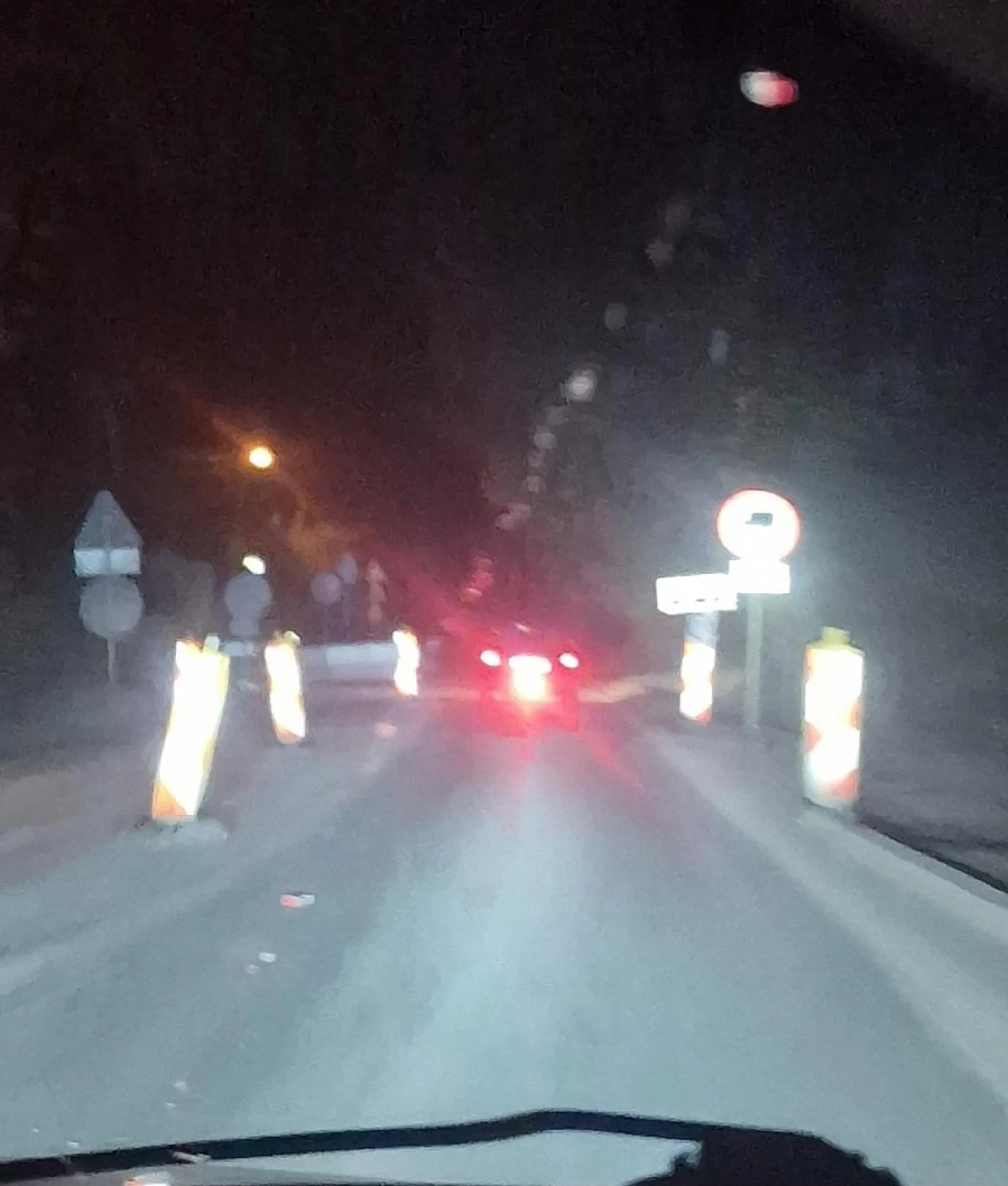 Następnym razem wyłącz tą przeciwmgielną w tej 206, bo częściej będziesz dostawał długimi