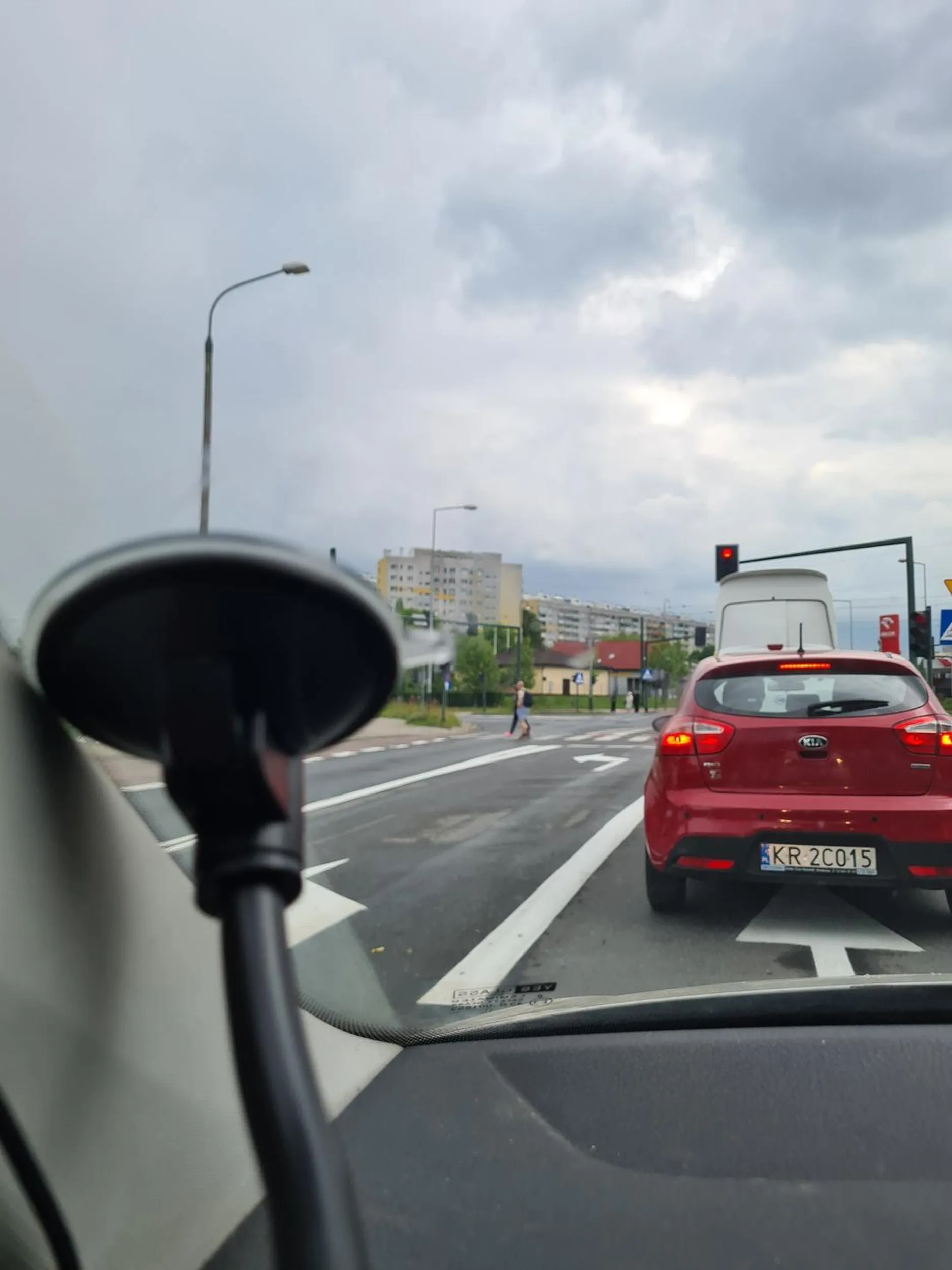 Kierowca wymusza pierwszeństwo