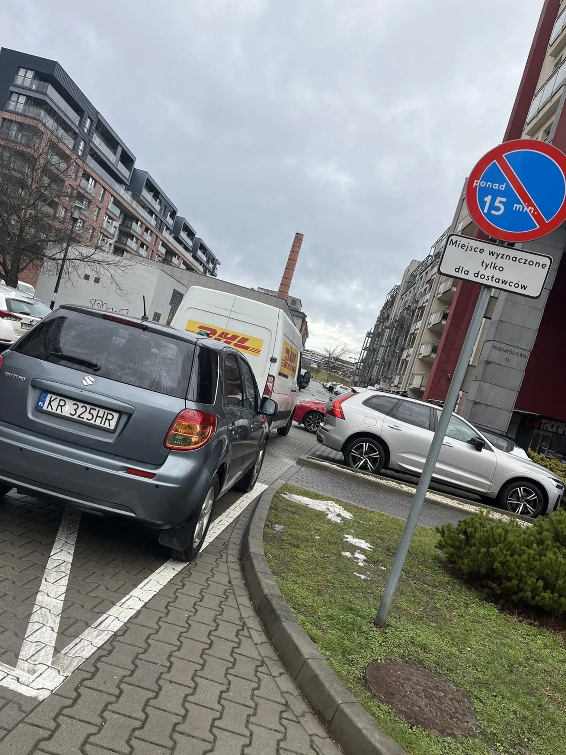 Kraków-Zabłocie Miejsce dla dostawców.. gratuluje inteligencji! ??‍♀️