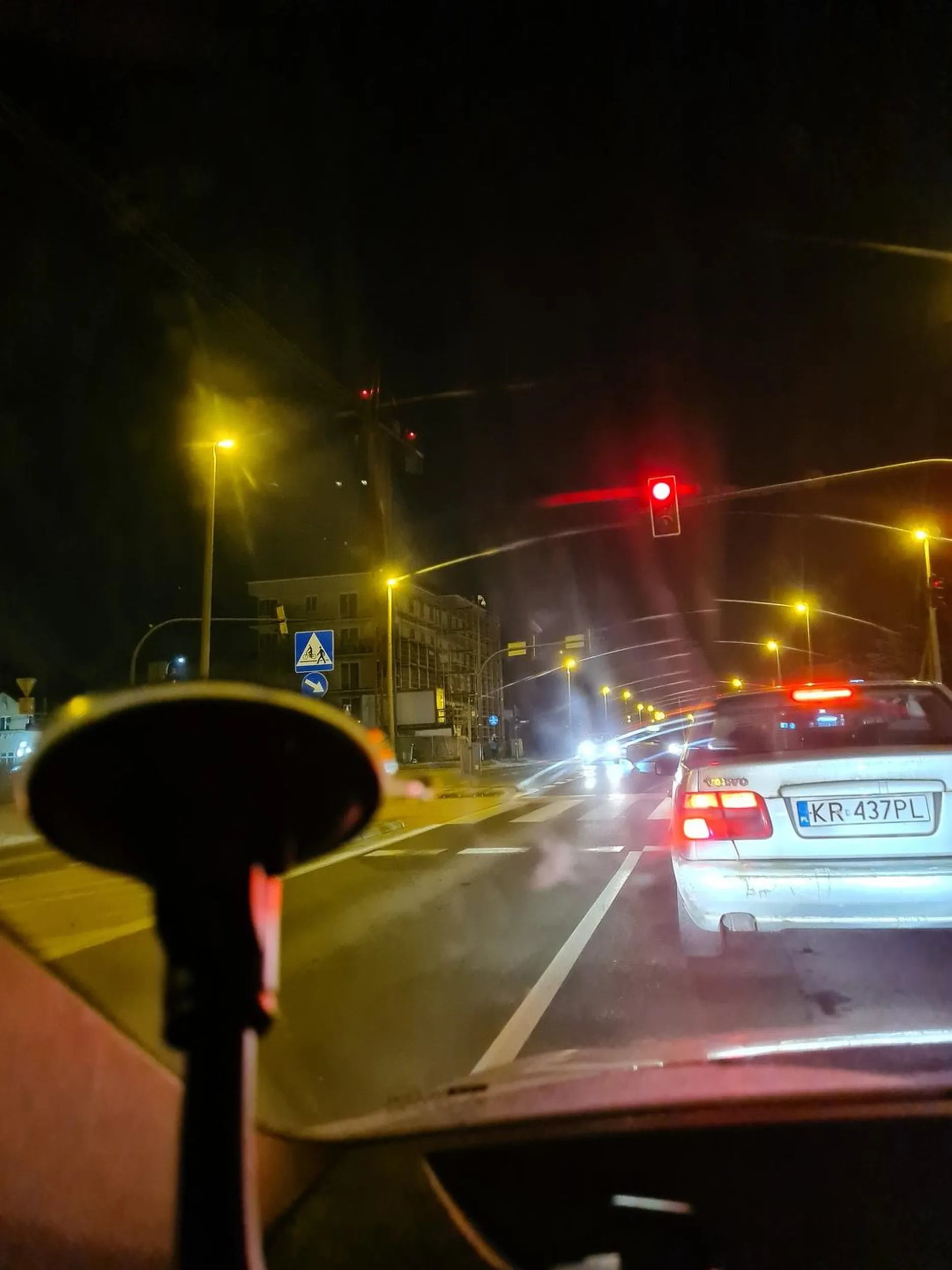 Kierowca wymusza pierwszeństwo