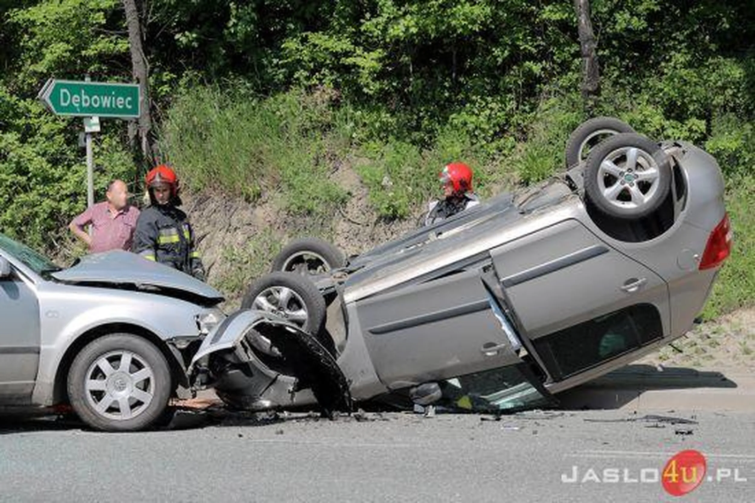 Chyba jechała po drwala...