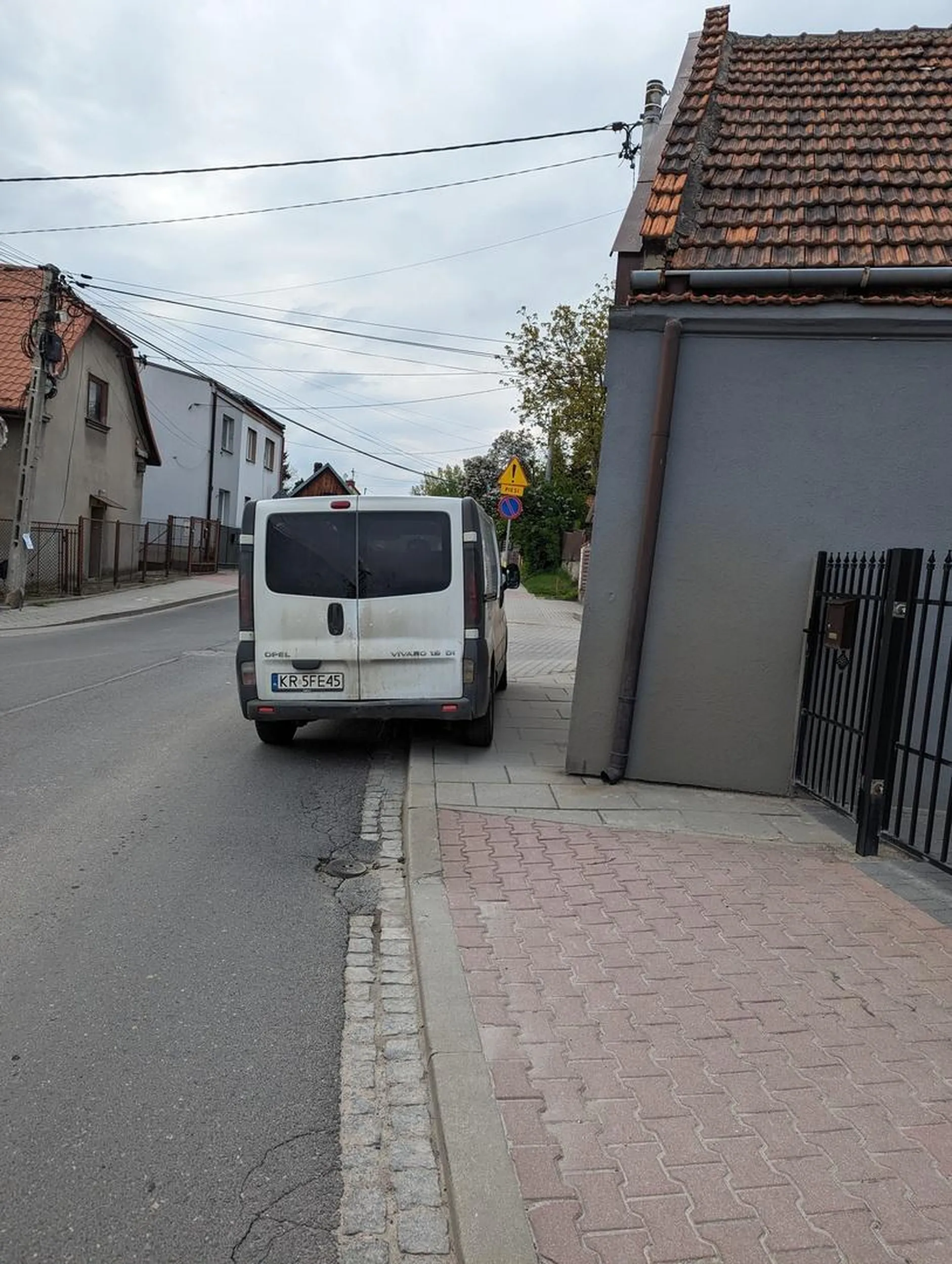 Karny kutl**s za ch**owe parkowanie