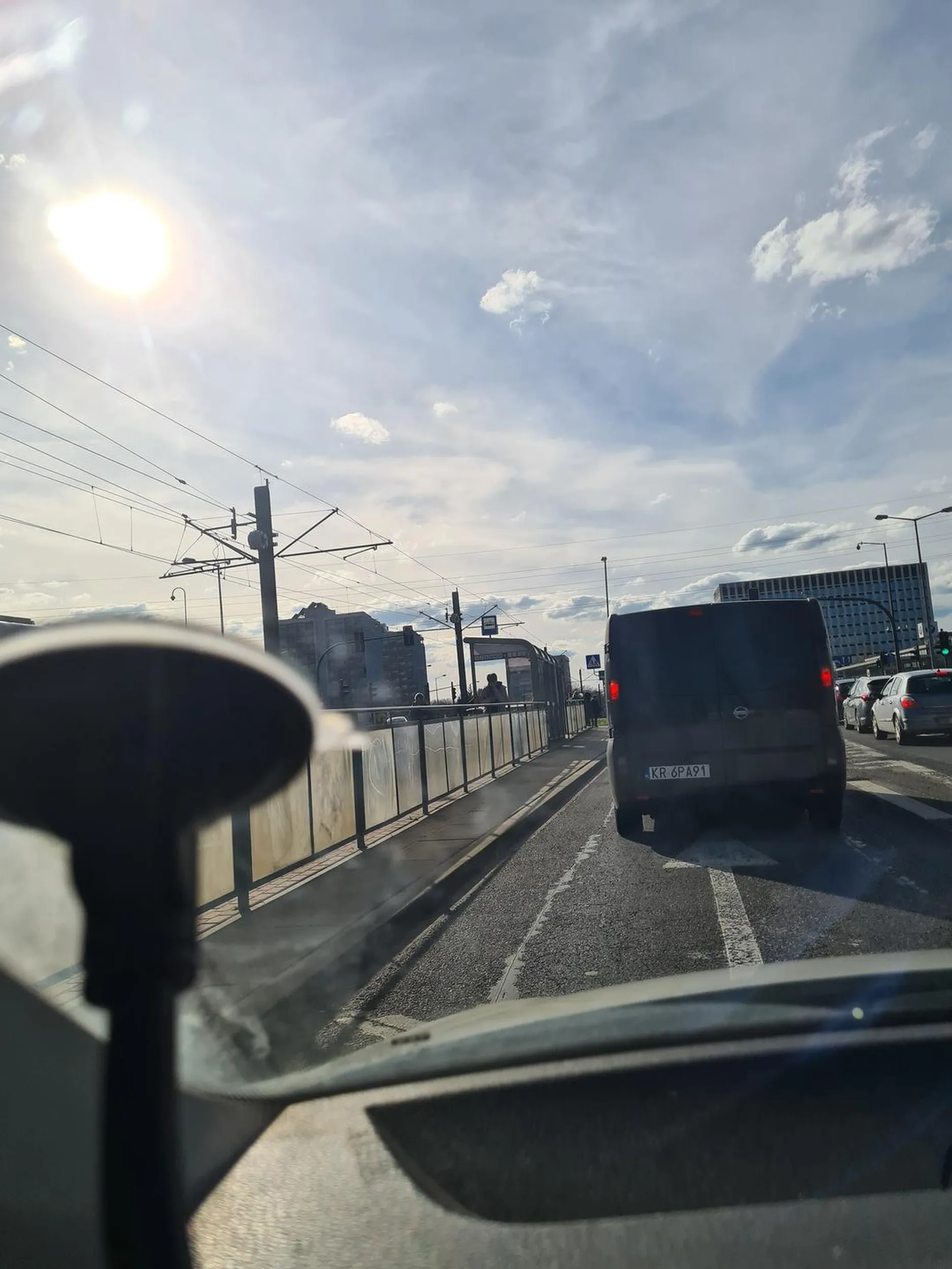 Kierowca wymusza pierwszeństwo