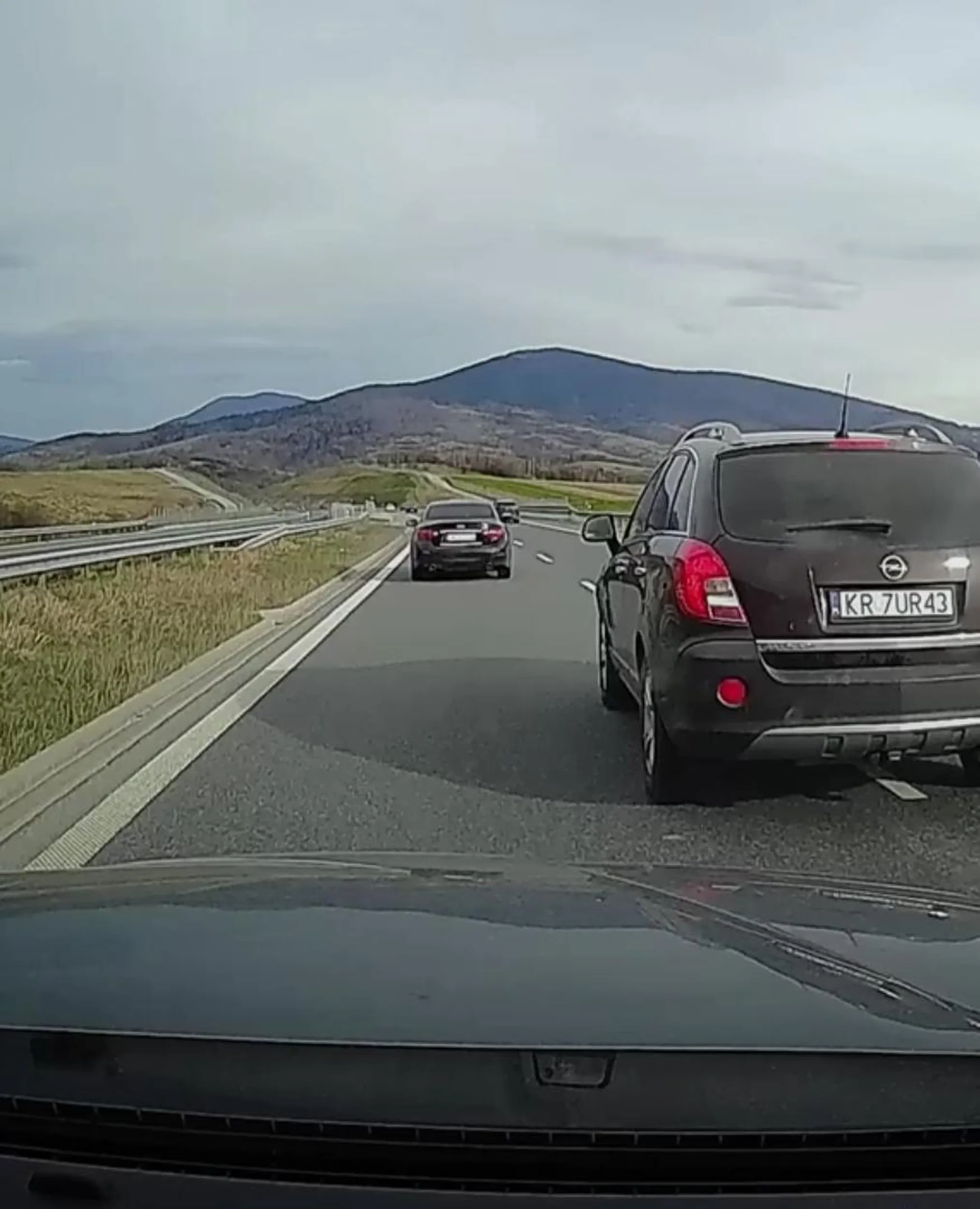 doigrasz sie w końcu, jak cie znajde na mieście, to jesteś połamany :) do zobaczenia w Krakowie