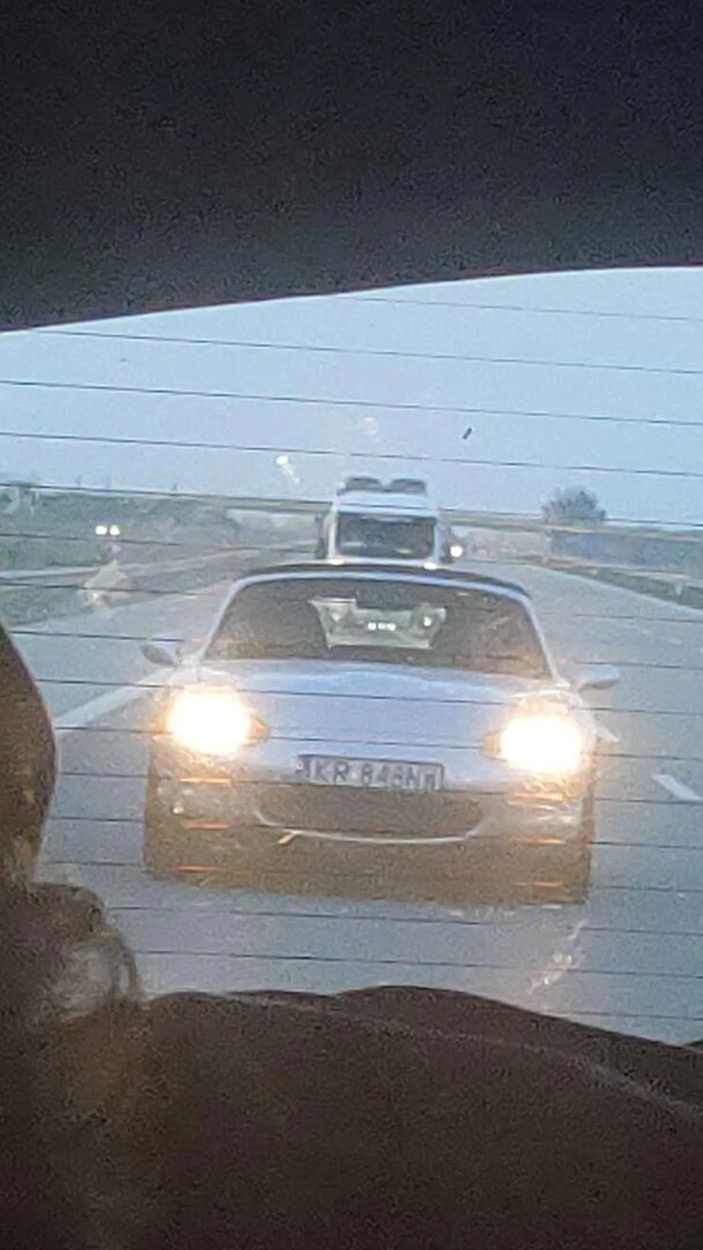 Bardzo fajny kierowca oraz zabawa z nim na trasie hahhah Czułam się jak ochroniarz, gdy podążał za mną krok w krok ??