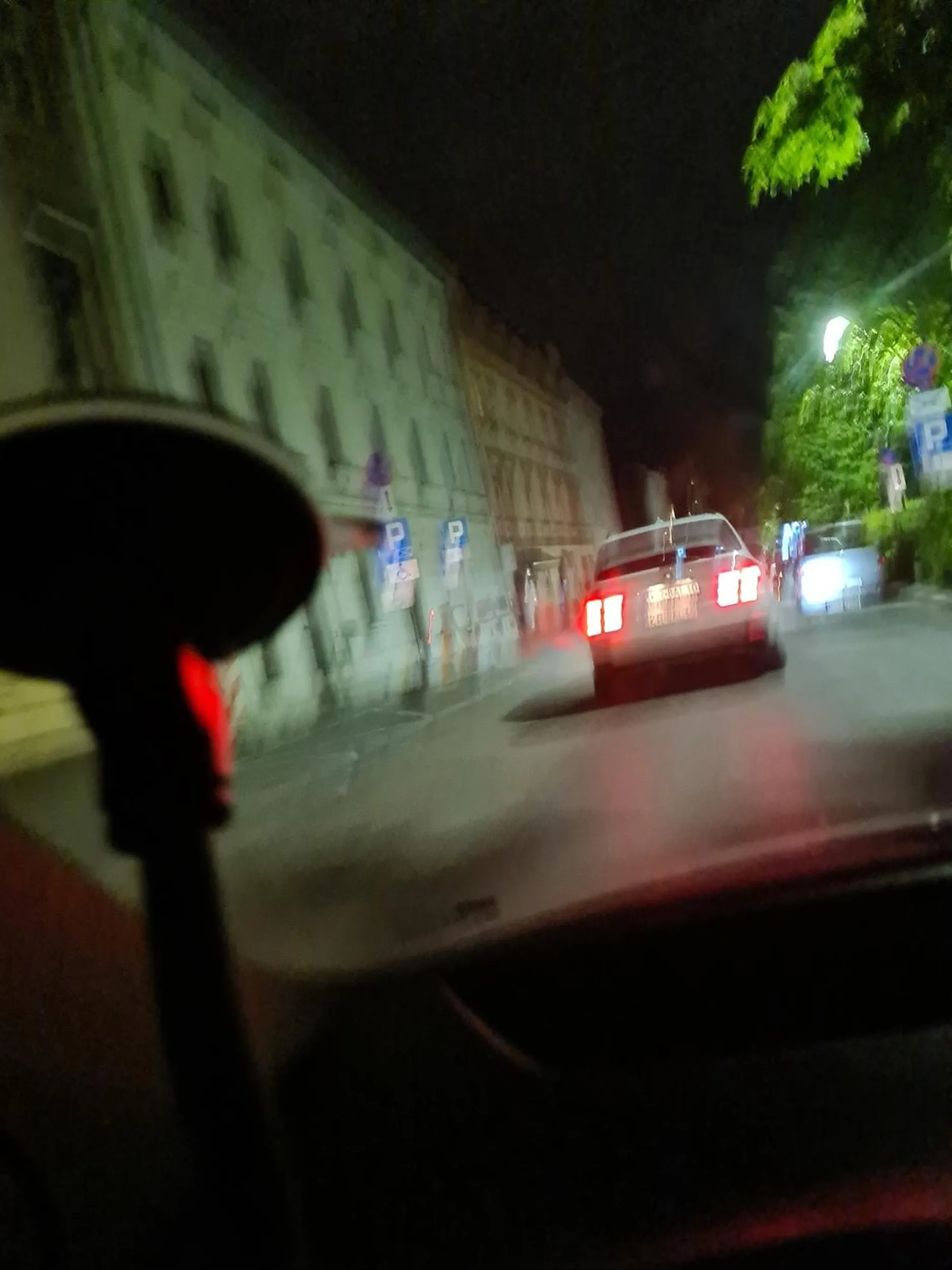 Kierowca stwarza zagrożenie na drodze