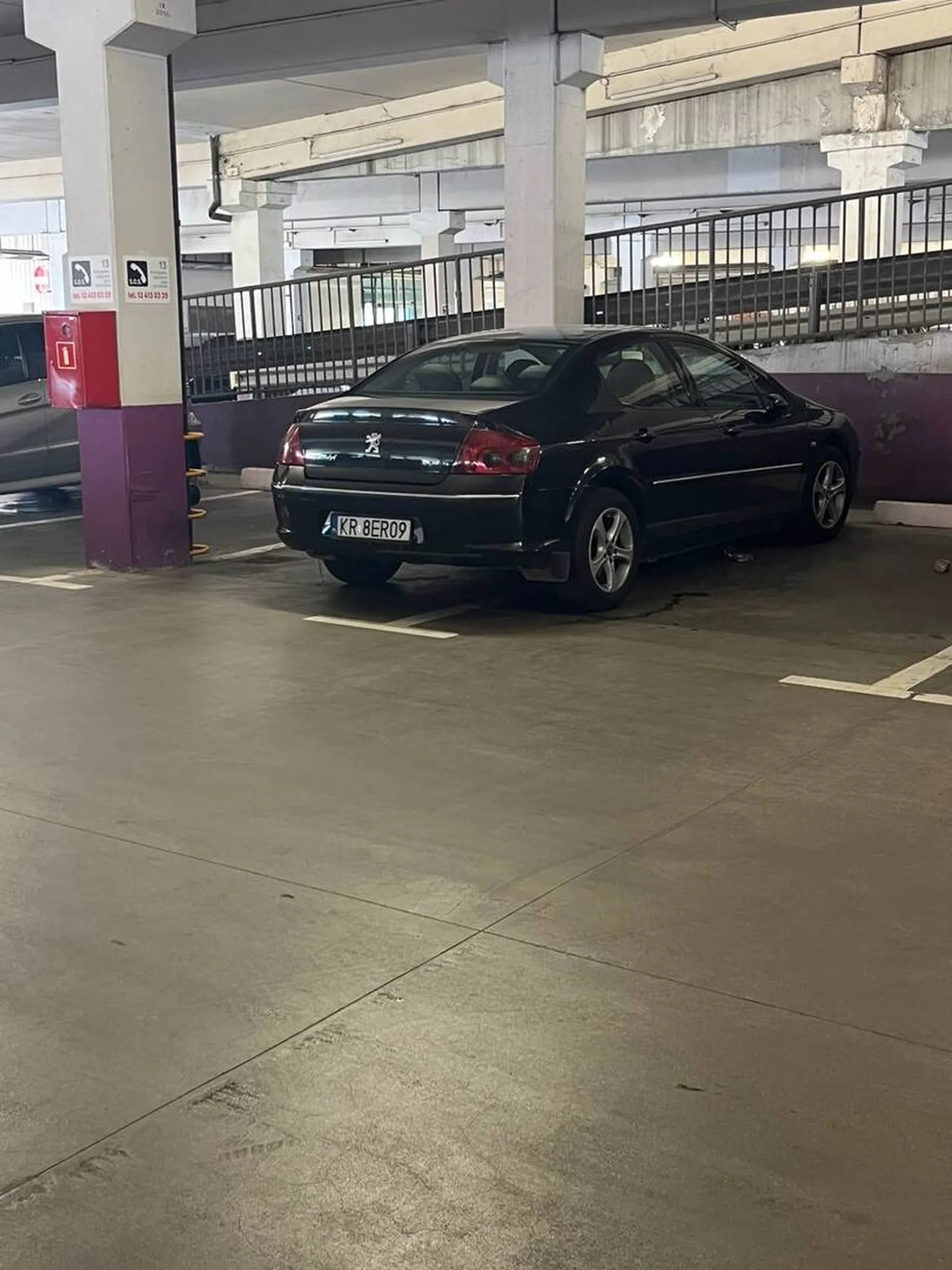 Trzeba było w poprzek zaparkować, to dałbyś radę ugrać jeszcze ze dwa inne miejsca