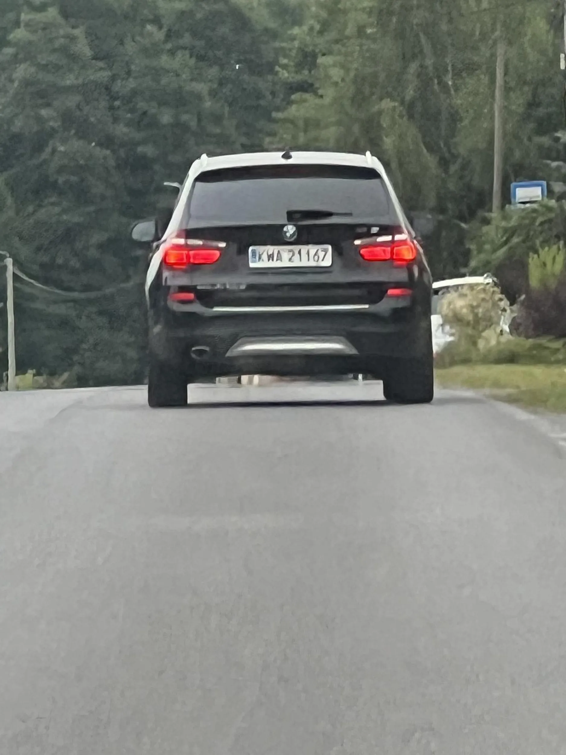 Jak pijesz arizone to wez trzymaj to w aucie albo wywal do kosza jak staniesz a nie rzucasz mi na pysk