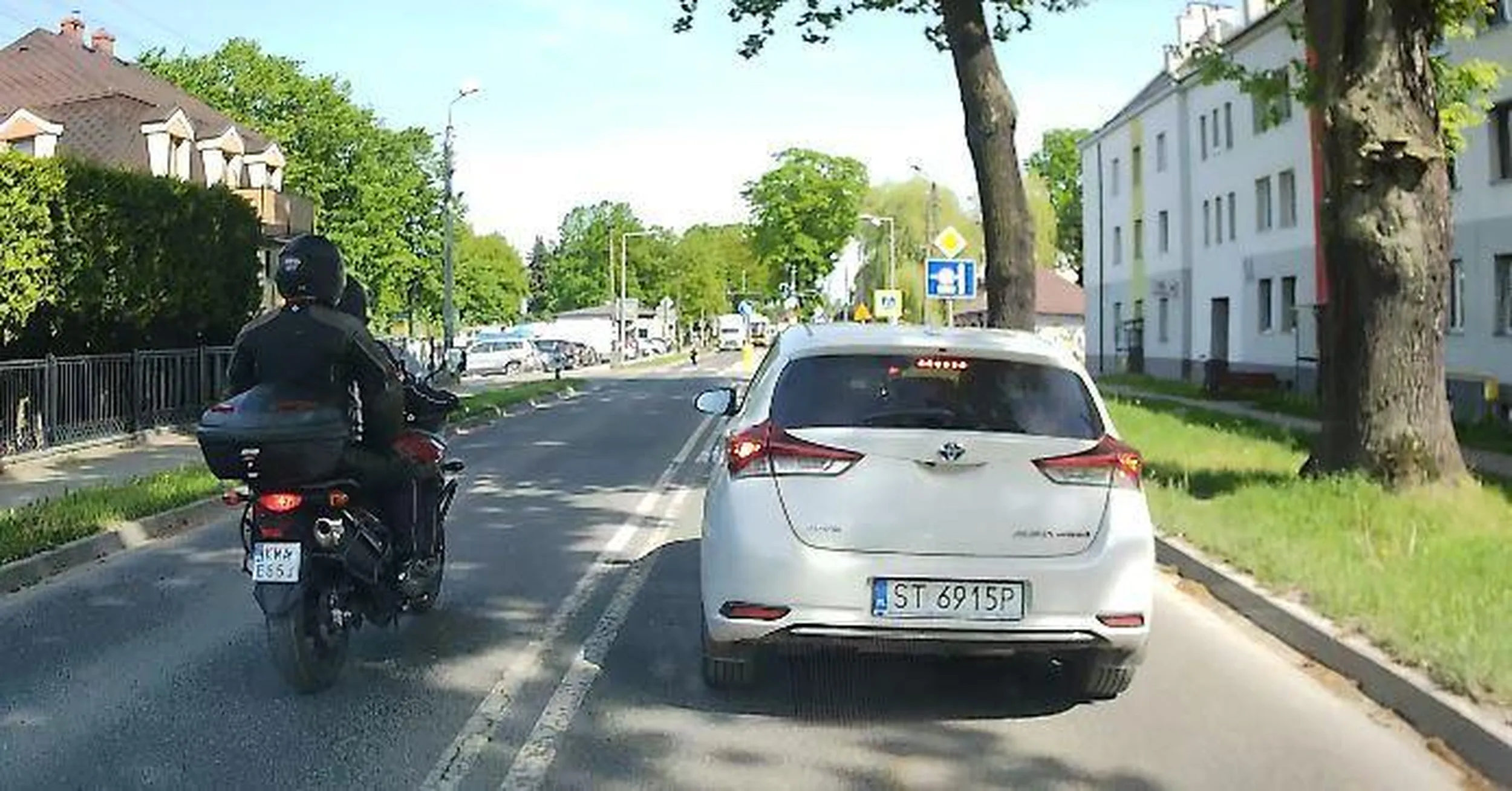 a motory to nie obowiązują jakiekolwiek przepisy ruchu drogowego ?