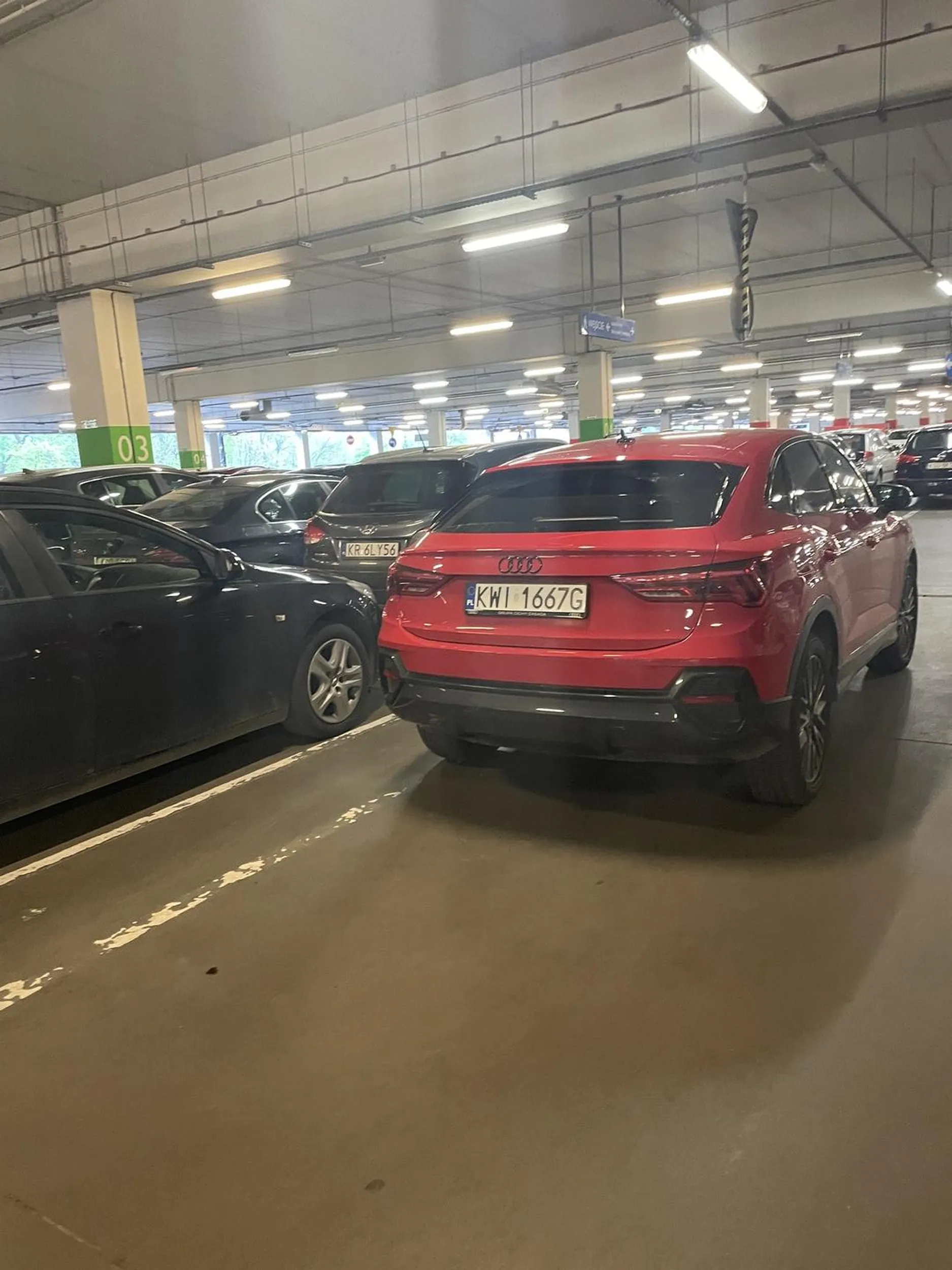 A tyle wolnych miejsc było.